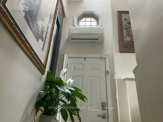 14 Humbercrest Boulevard
