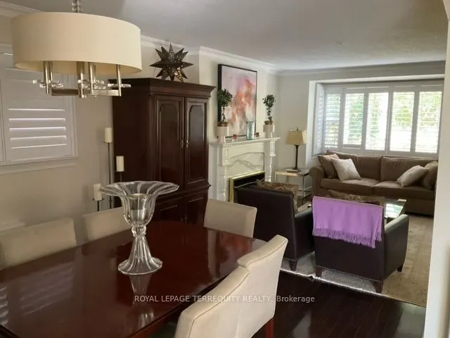 14 Humbercrest Boulevard