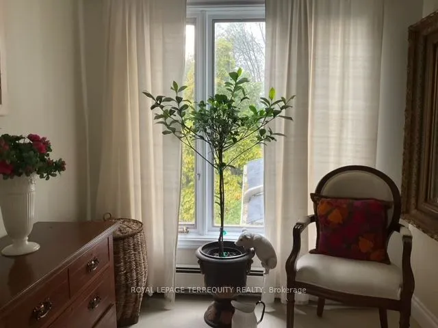 14 Humbercrest Boulevard
