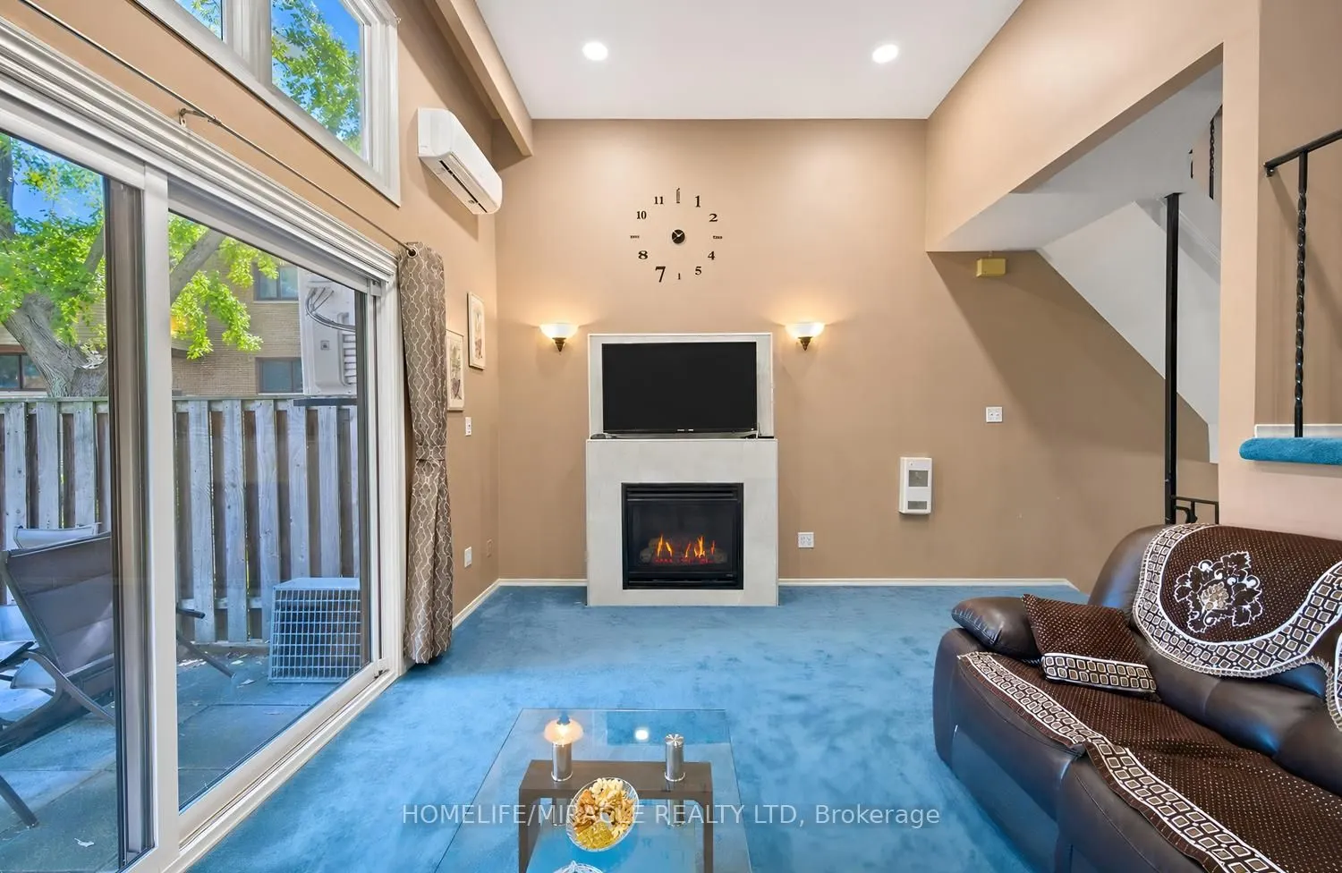63 Mccallum Court #63