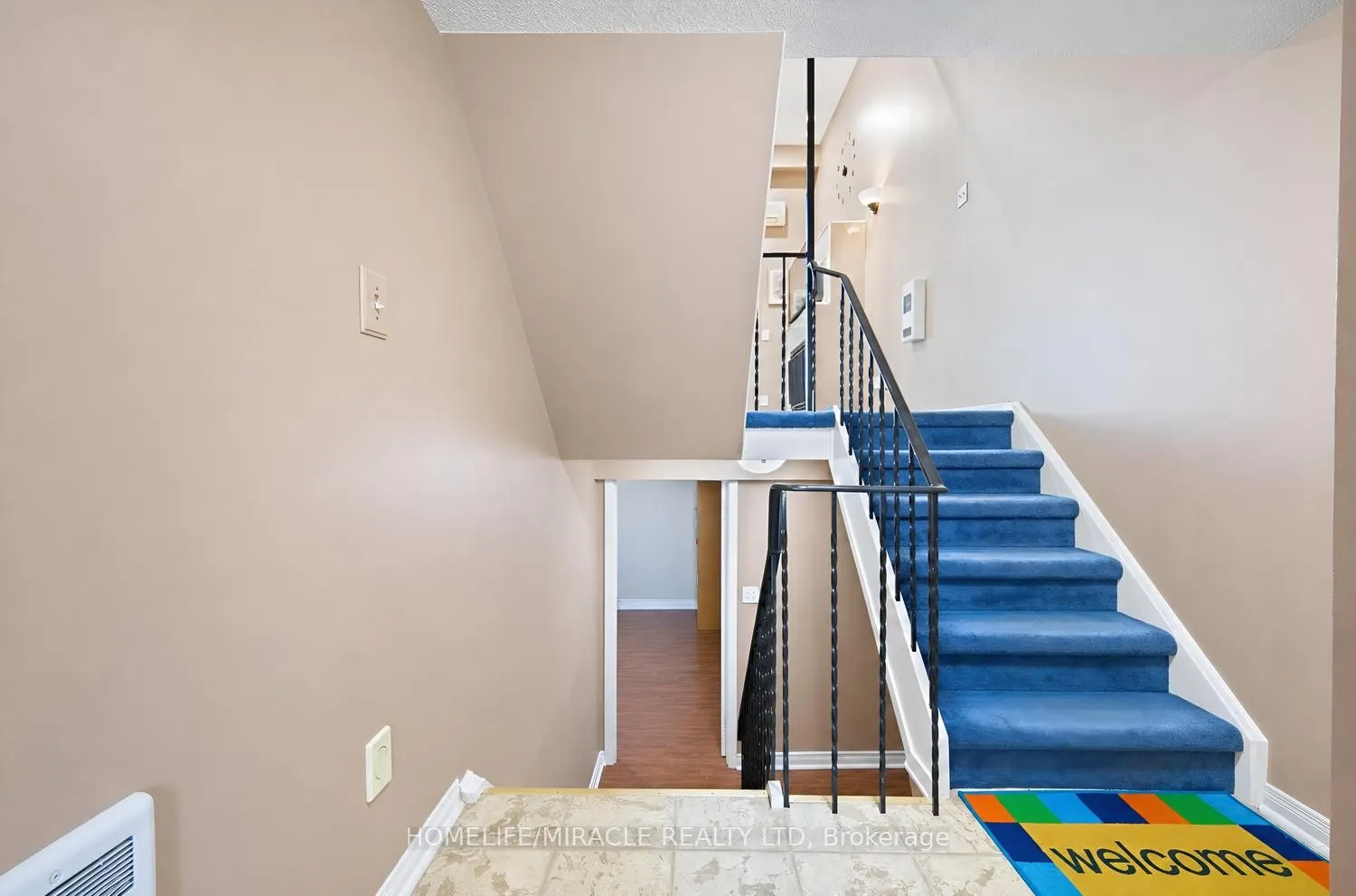 63 Mccallum Court #63