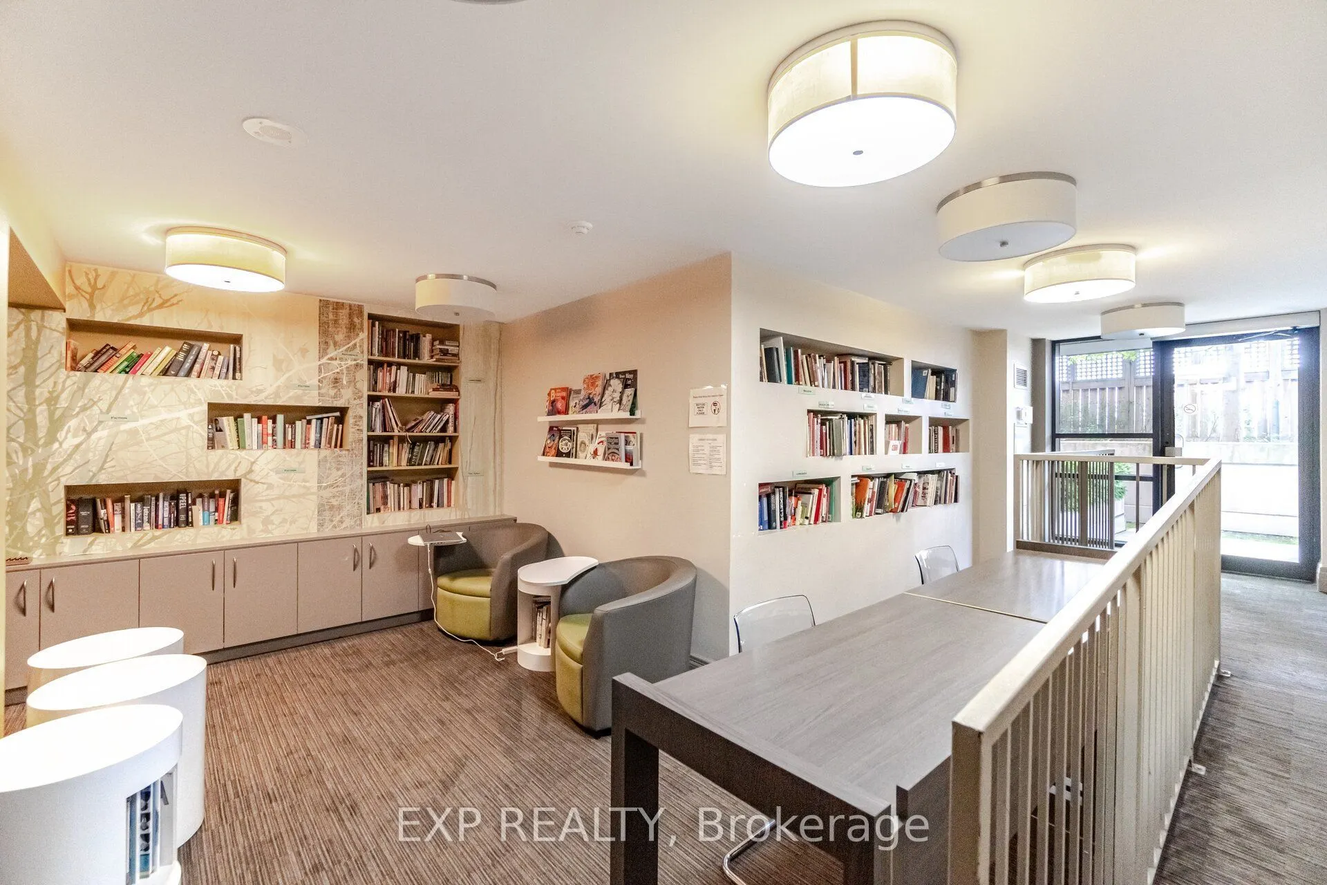 60 Heintzman Street #1030