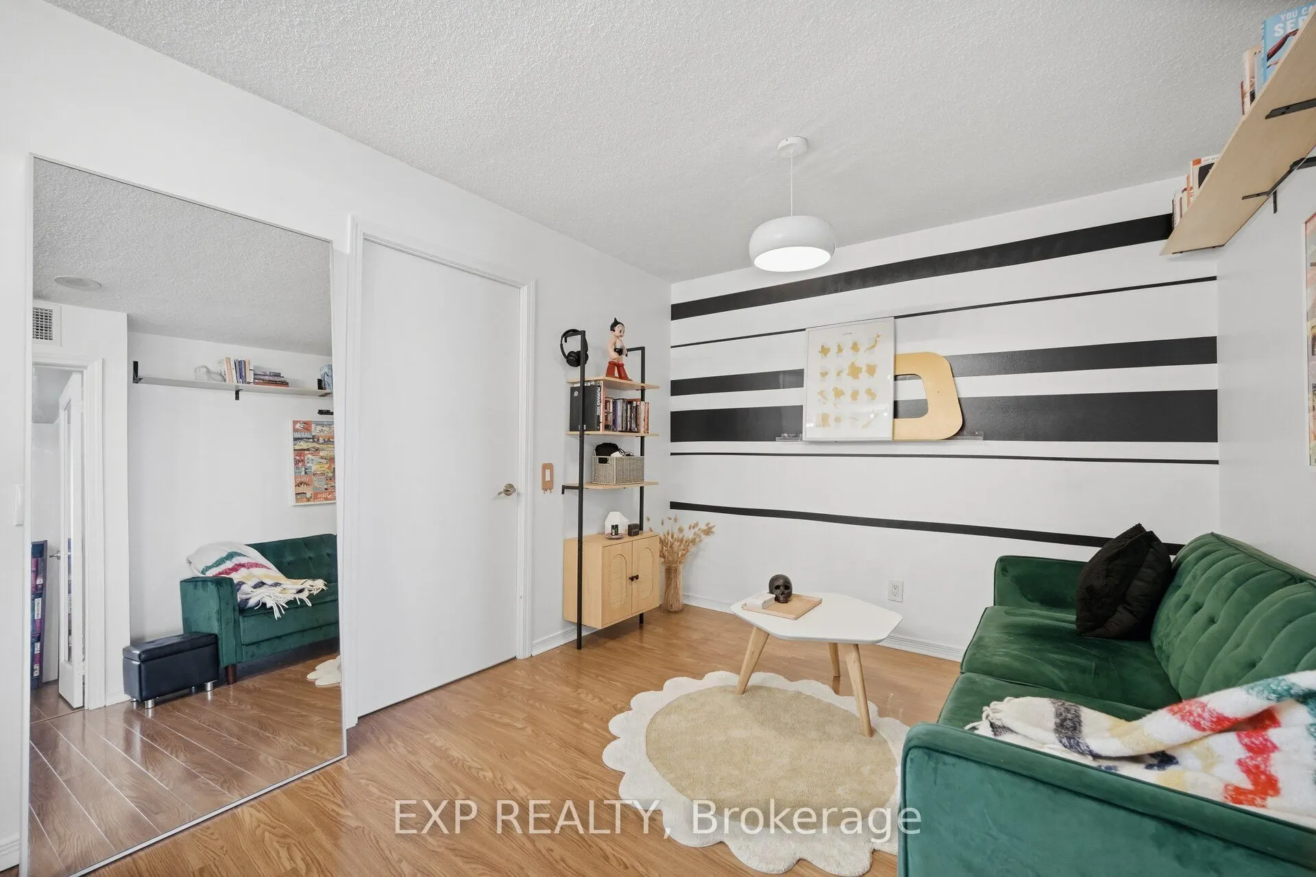60 Heintzman Street #1030