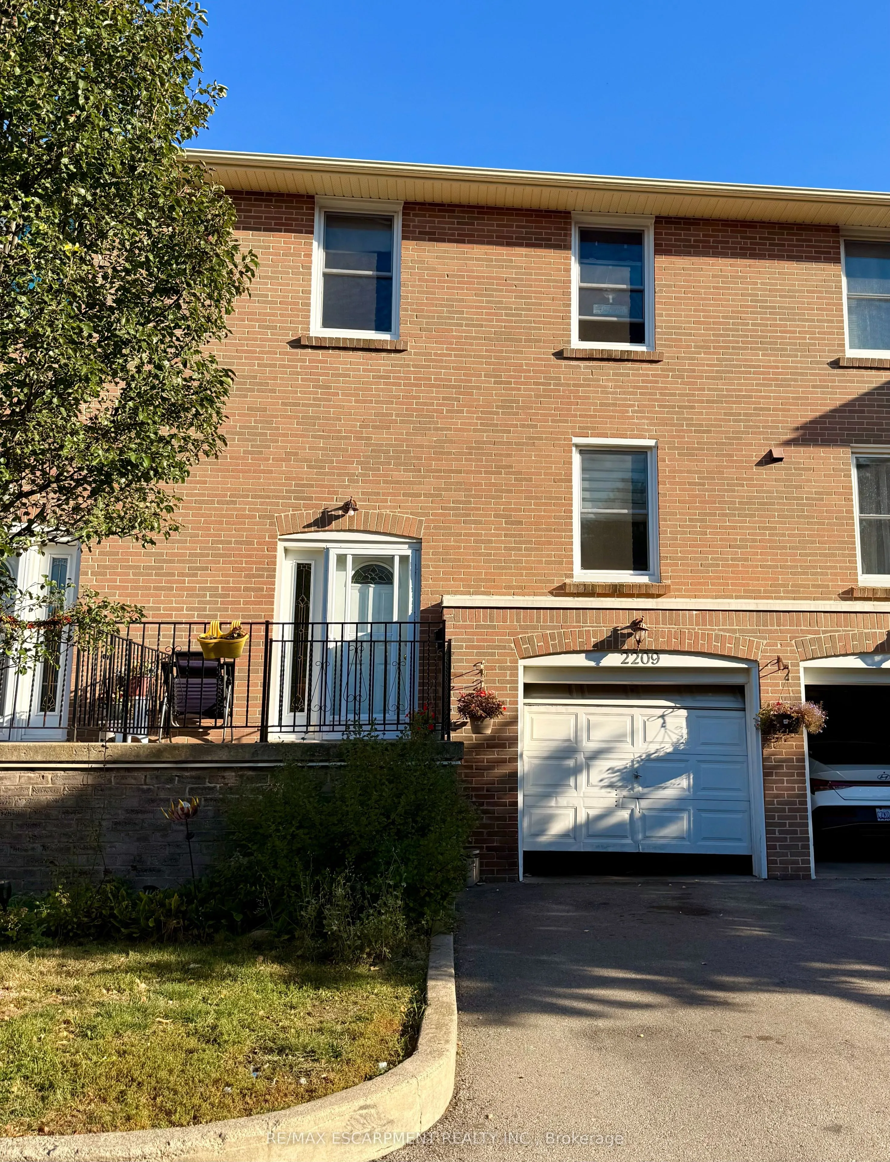 2209 Mountain Grove Avenue #14