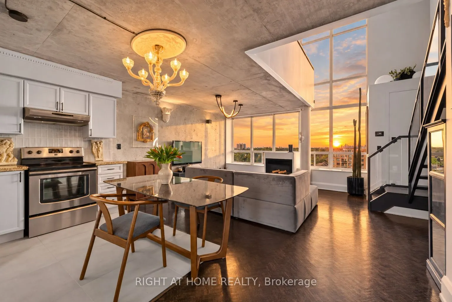 250 Manitoba Street #612