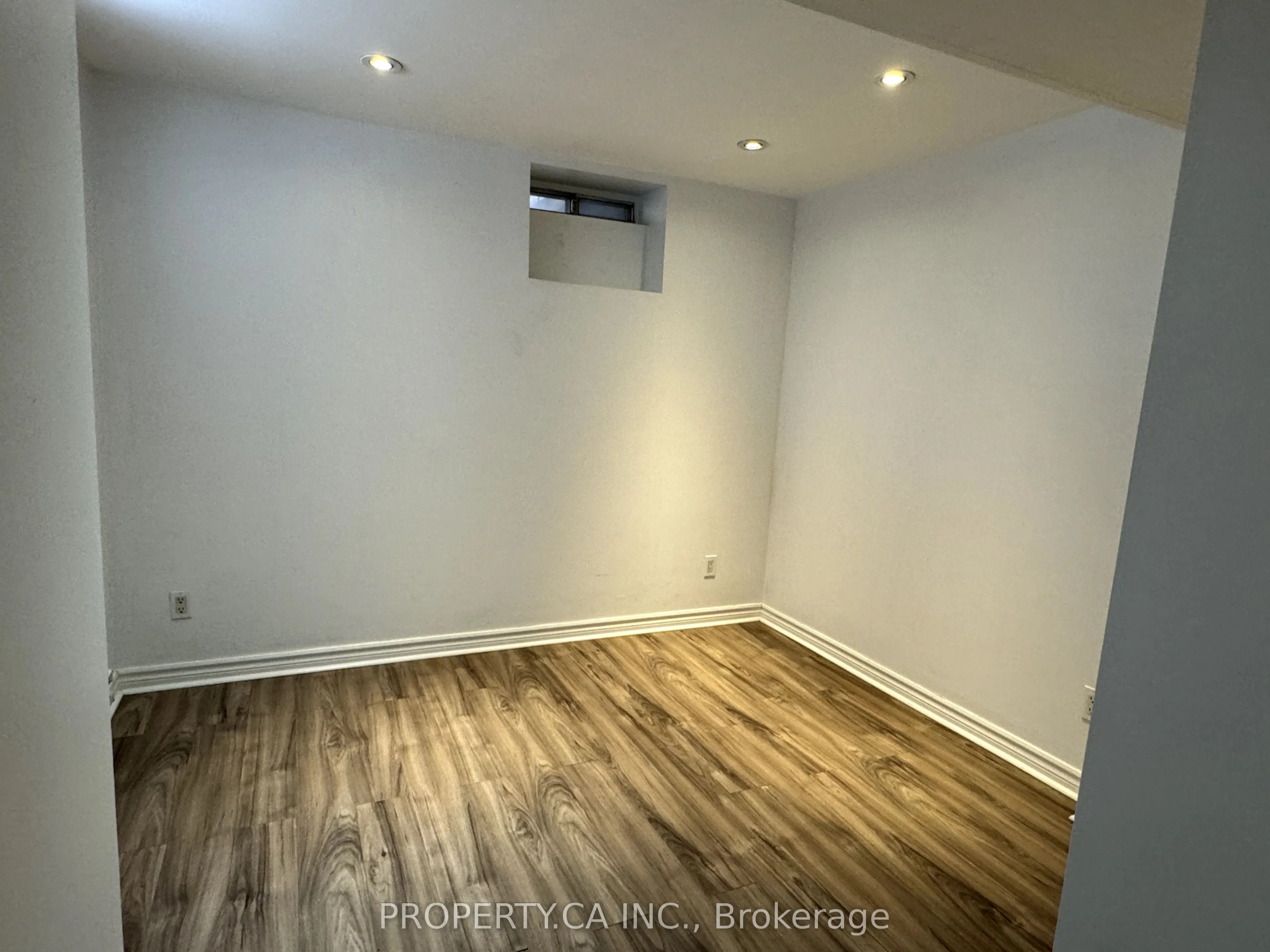 270 Christie Street ##Lower
