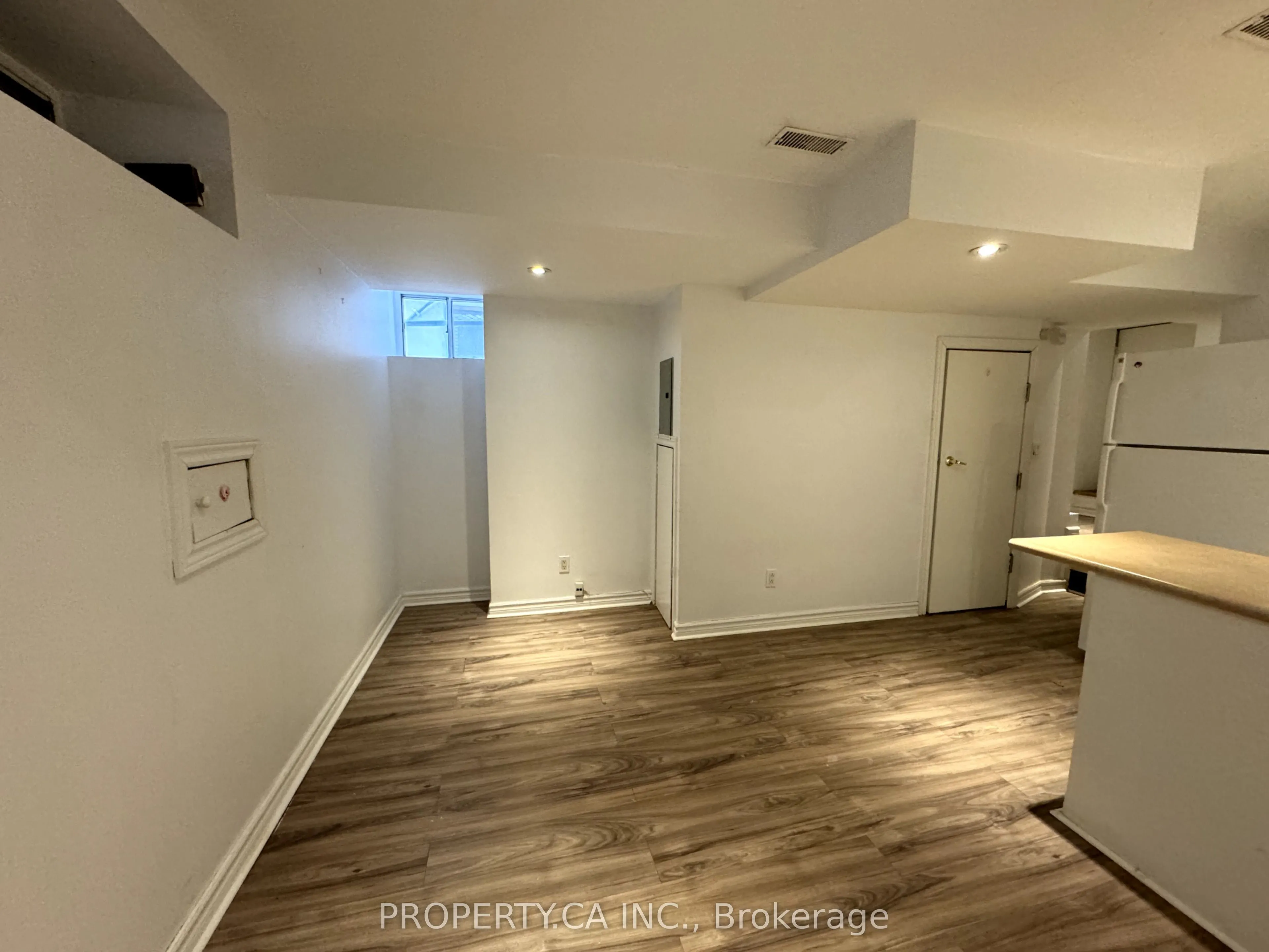270 Christie Street ##Lower