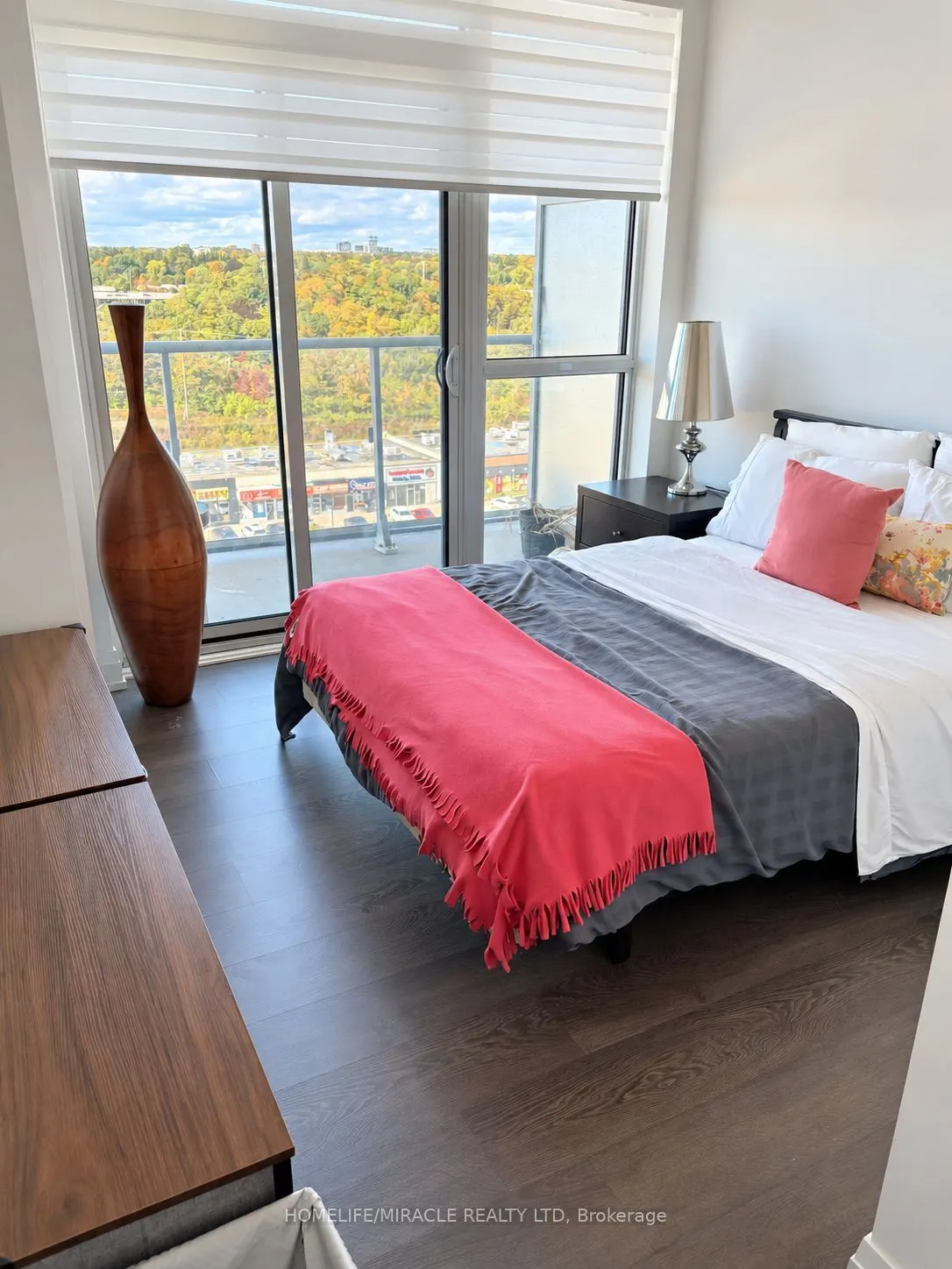 65 Speers Road #911