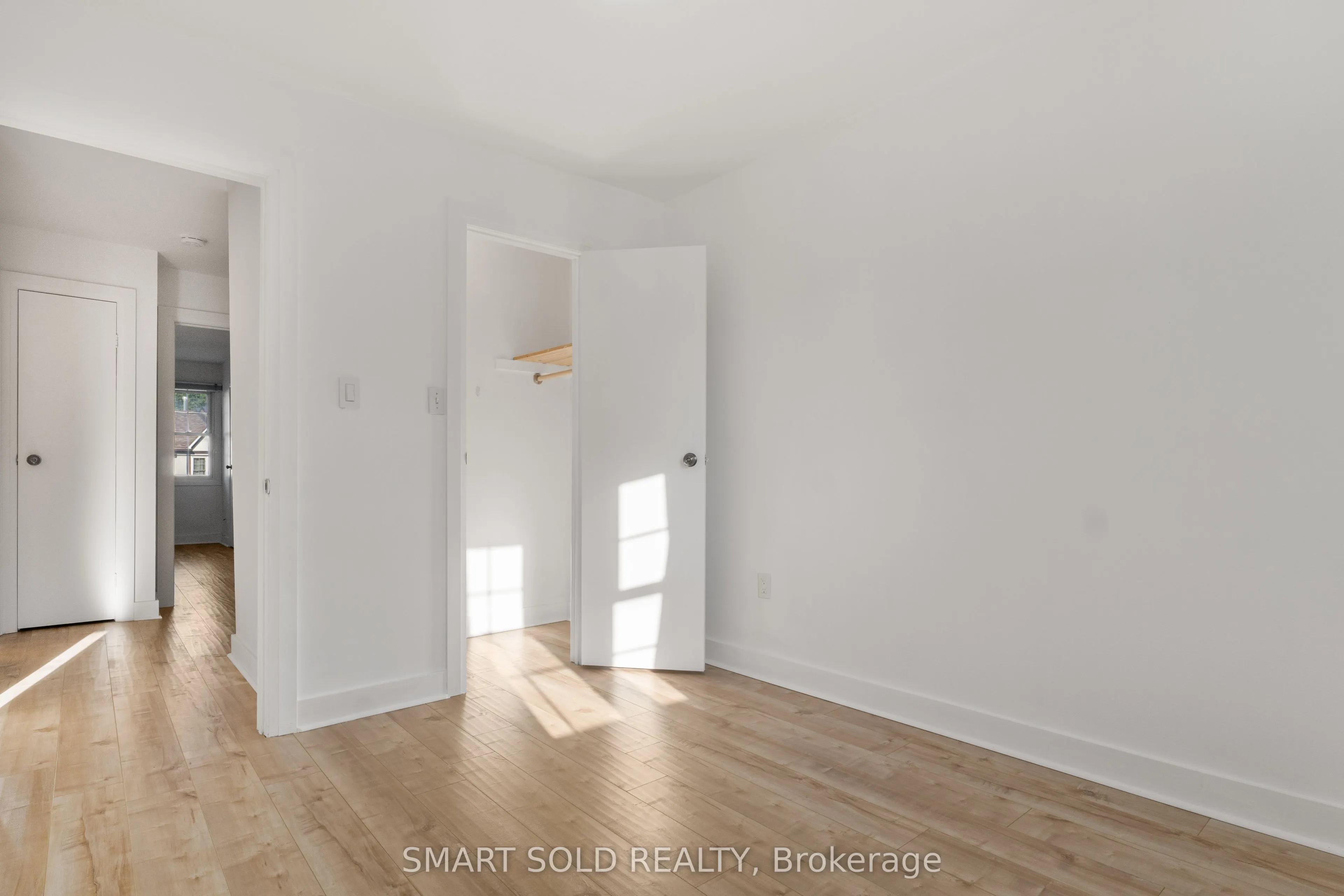 2120 Rathburn Road E #32