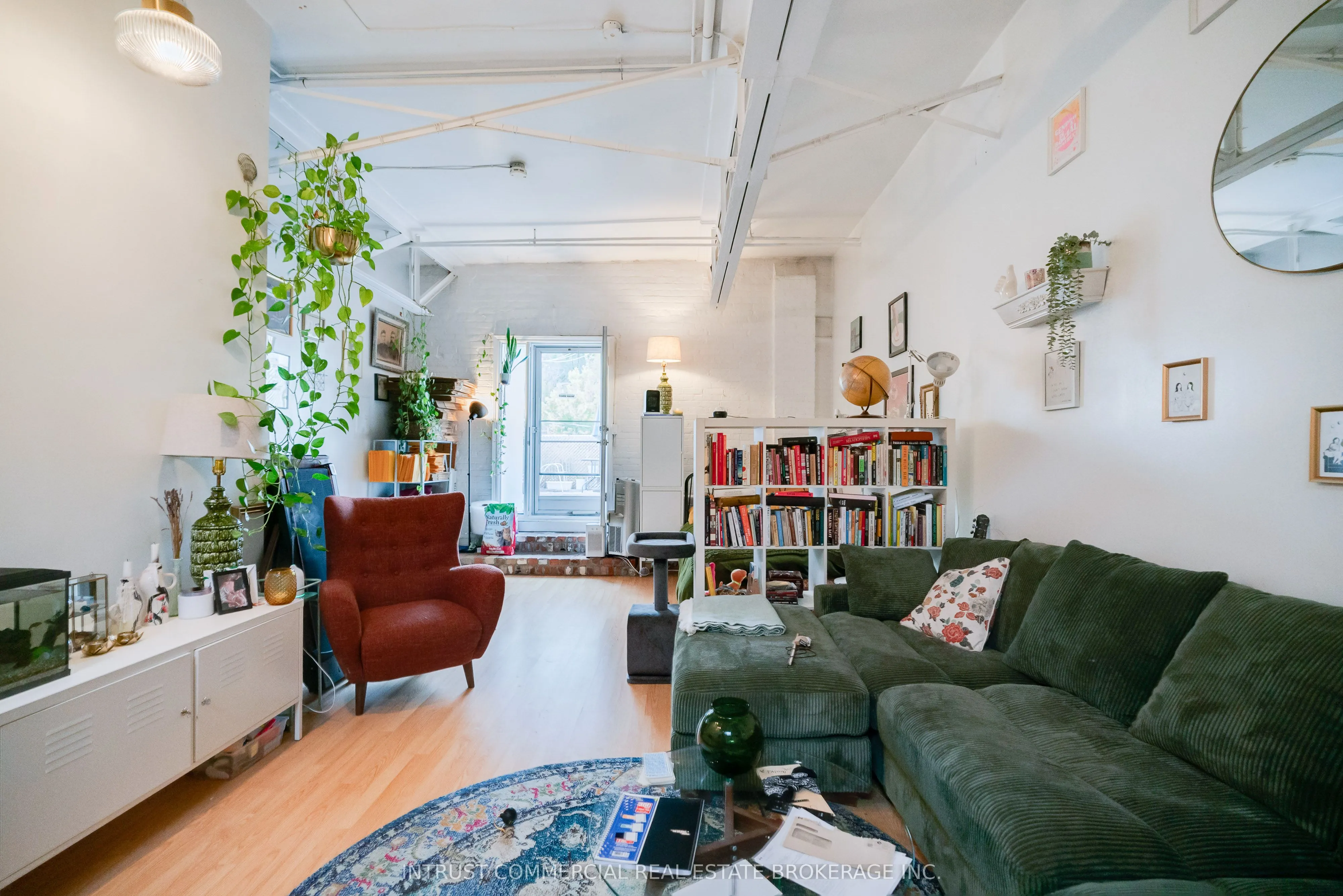 1463 Davenport Road