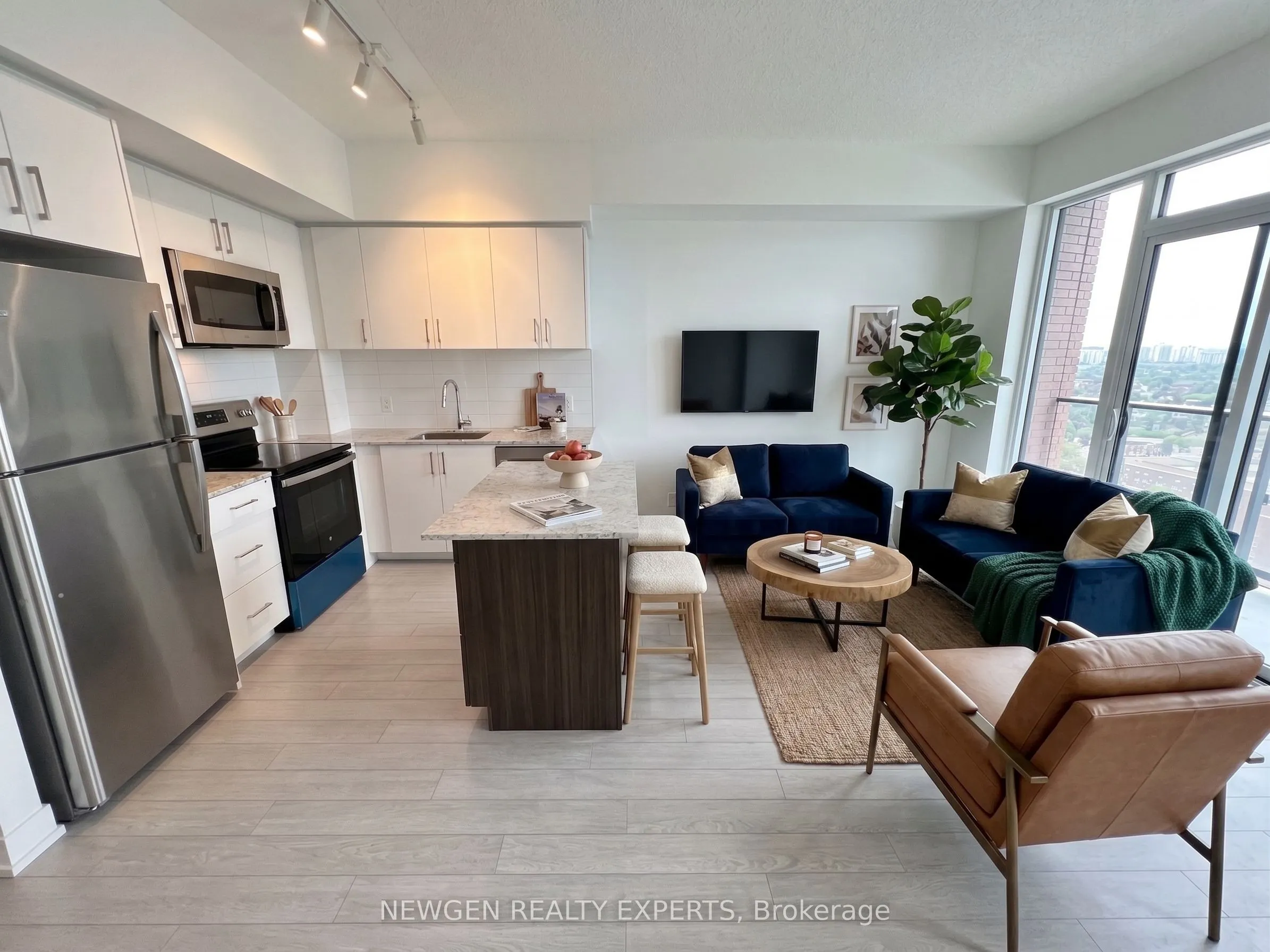 4010 Eglinton Avenue W #2103