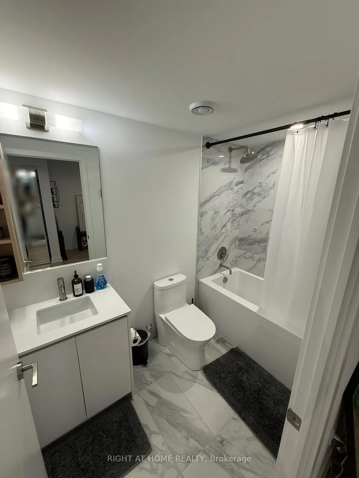 1100 Sheppard Avenue W #905