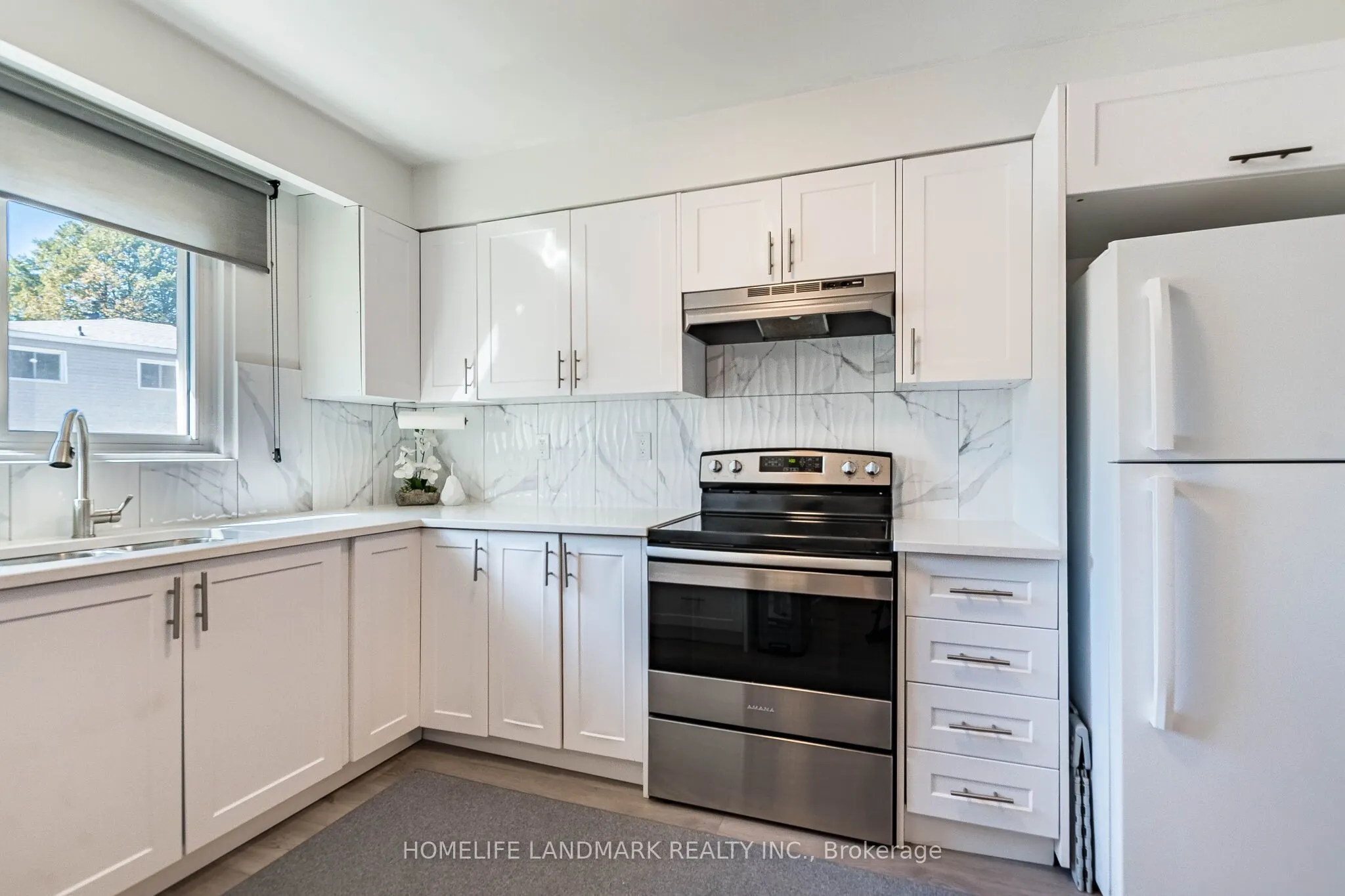 400 Mississauga Valley Boulevard #160