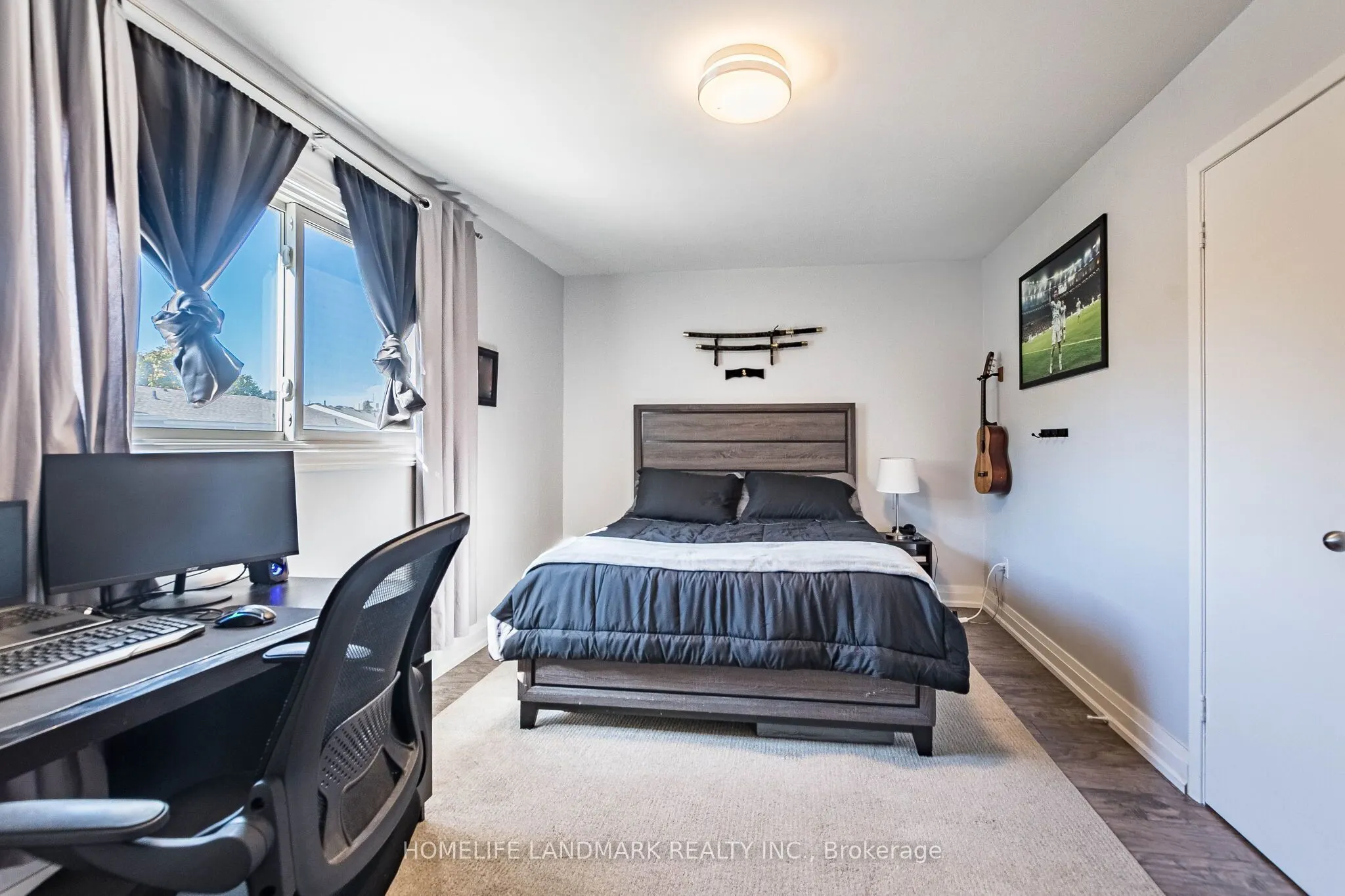 400 Mississauga Valley Boulevard #160