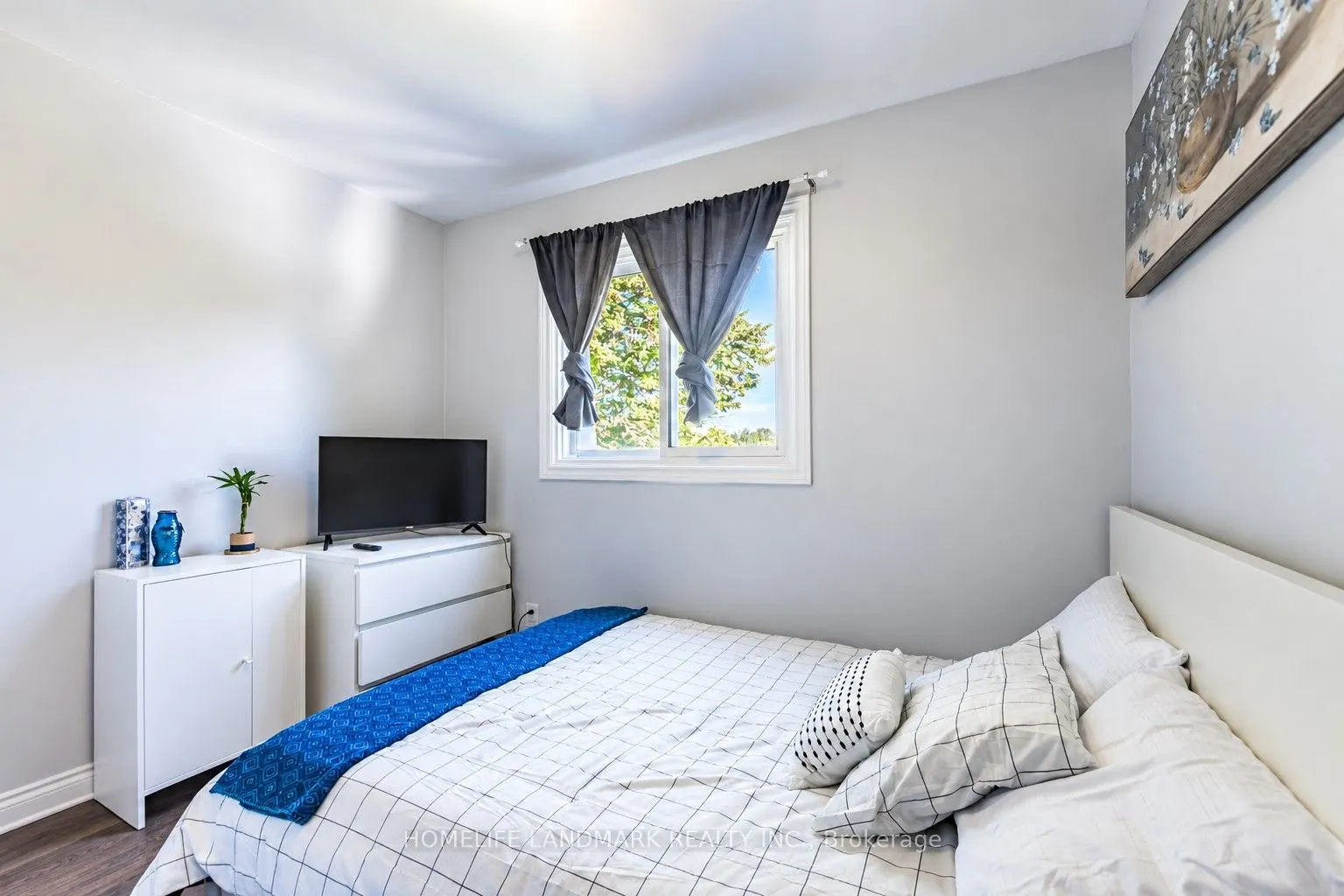 400 Mississauga Valley Boulevard #160