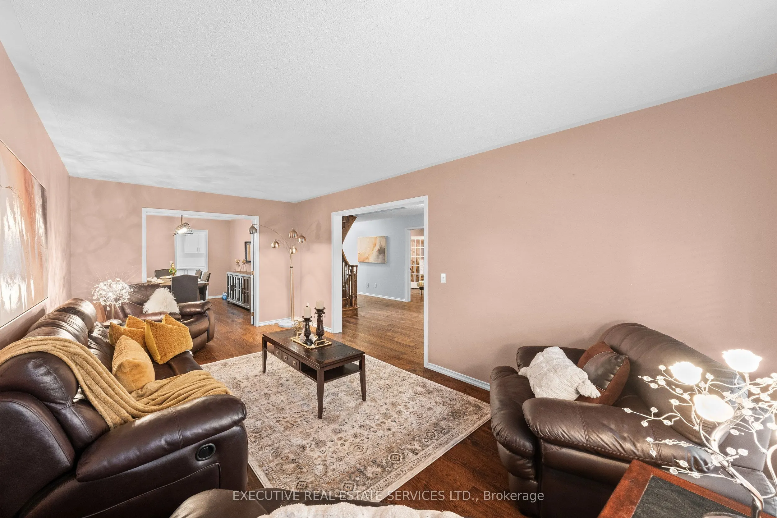 56 Pleasant Valley Place