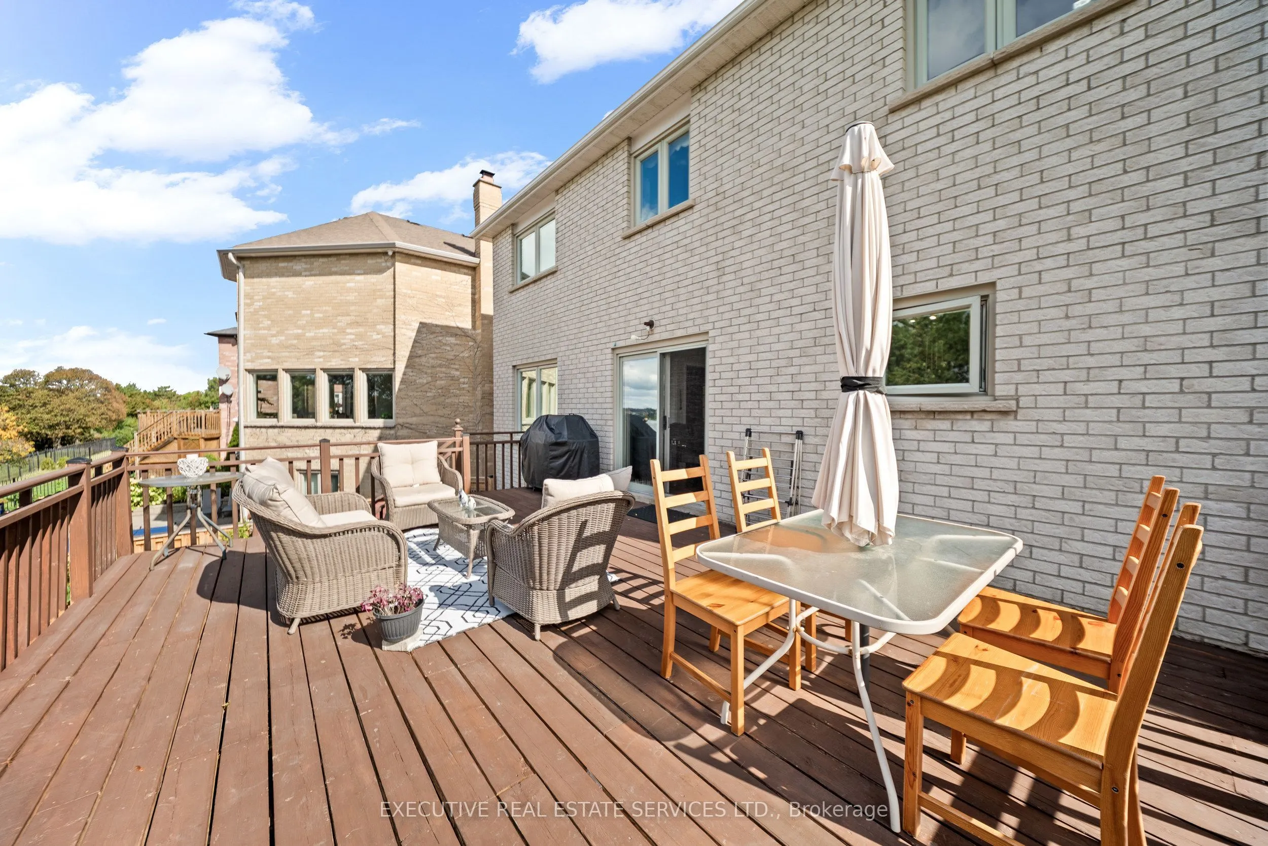 56 Pleasant Valley Place