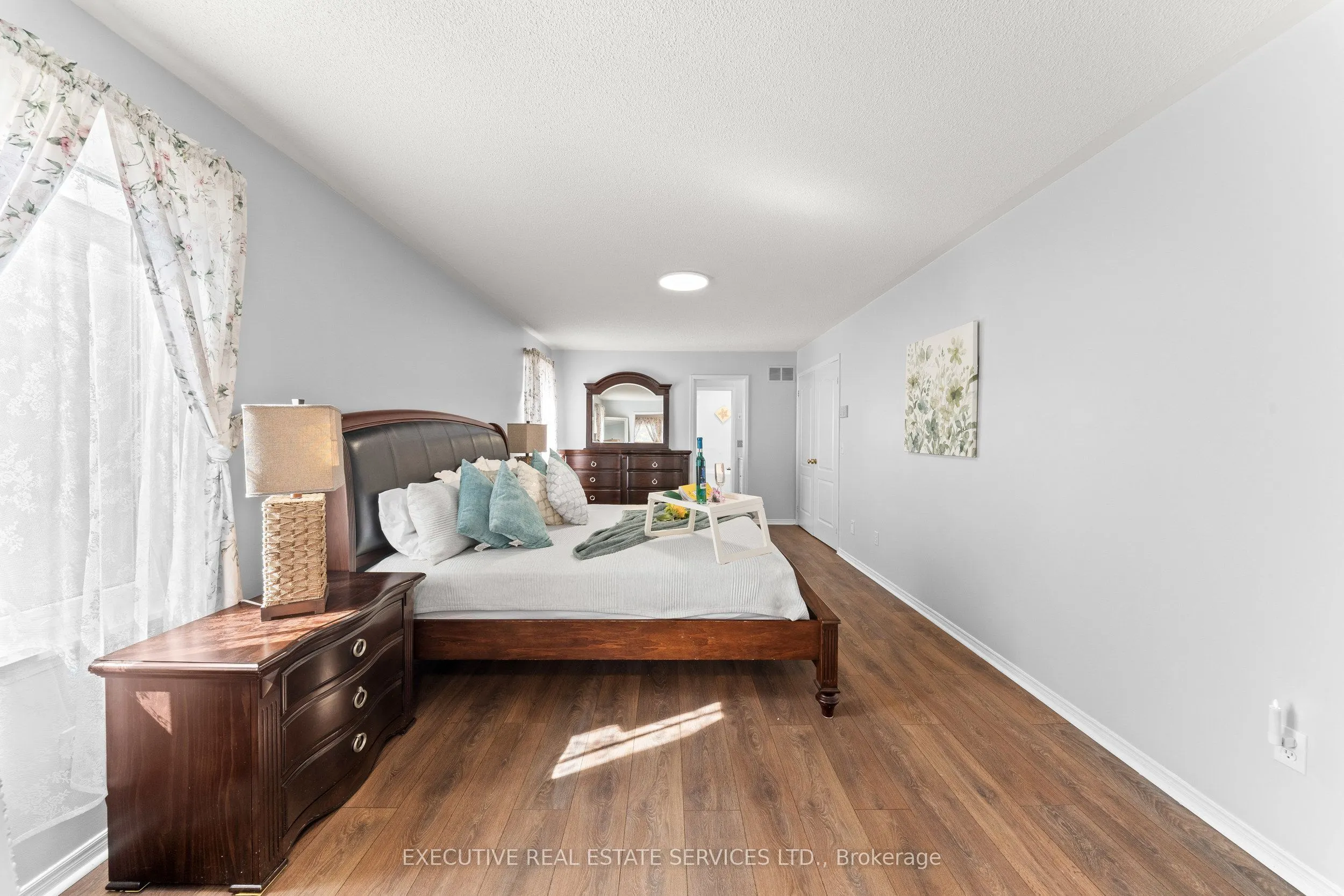56 Pleasant Valley Place