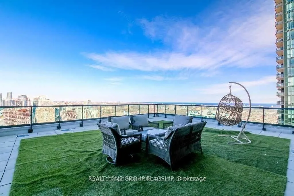 3985 Grand Park Drive #2801
