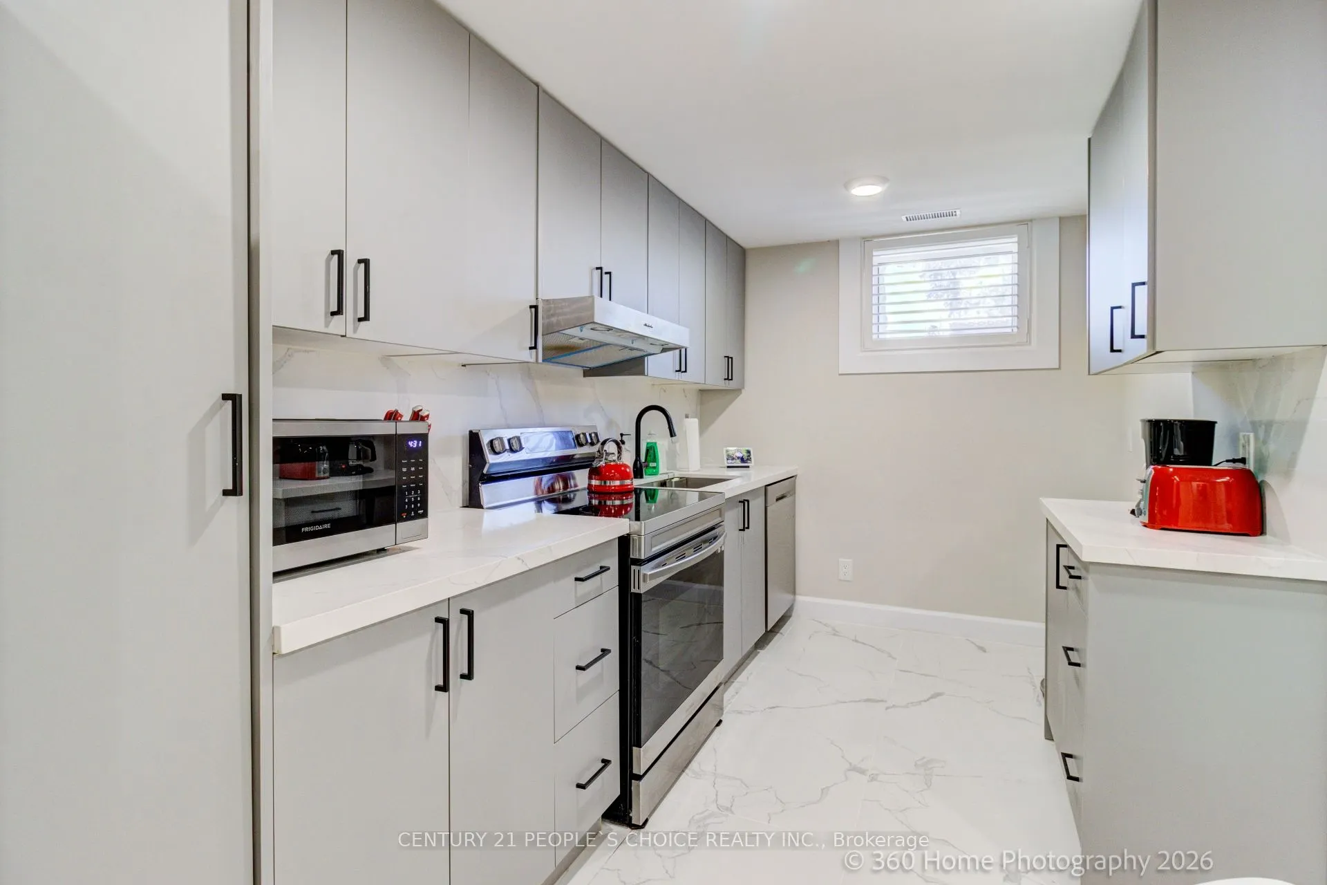 37 Bentworth Avenue #2