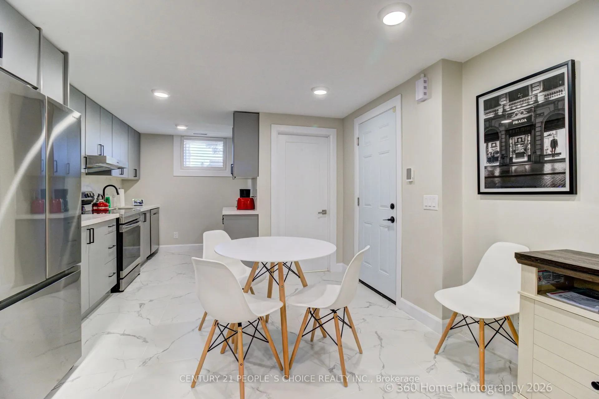 37 Bentworth Avenue #2