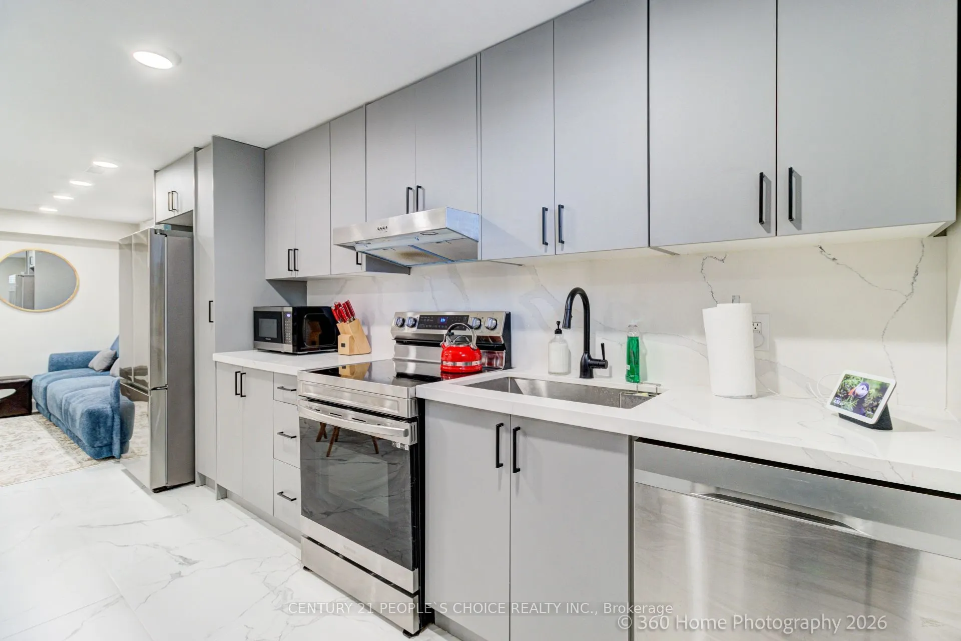 37 Bentworth Avenue #2