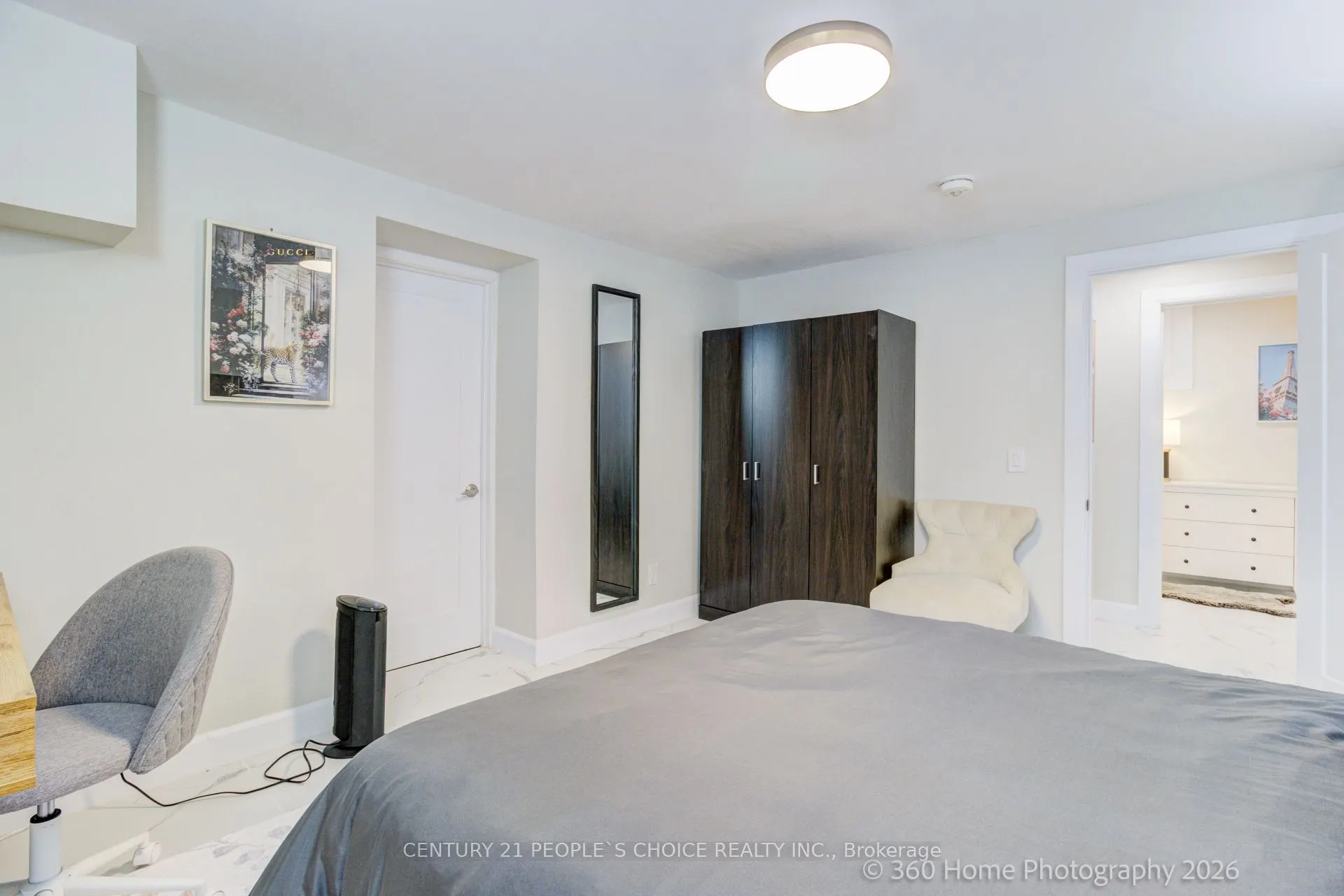 37 Bentworth Avenue #2