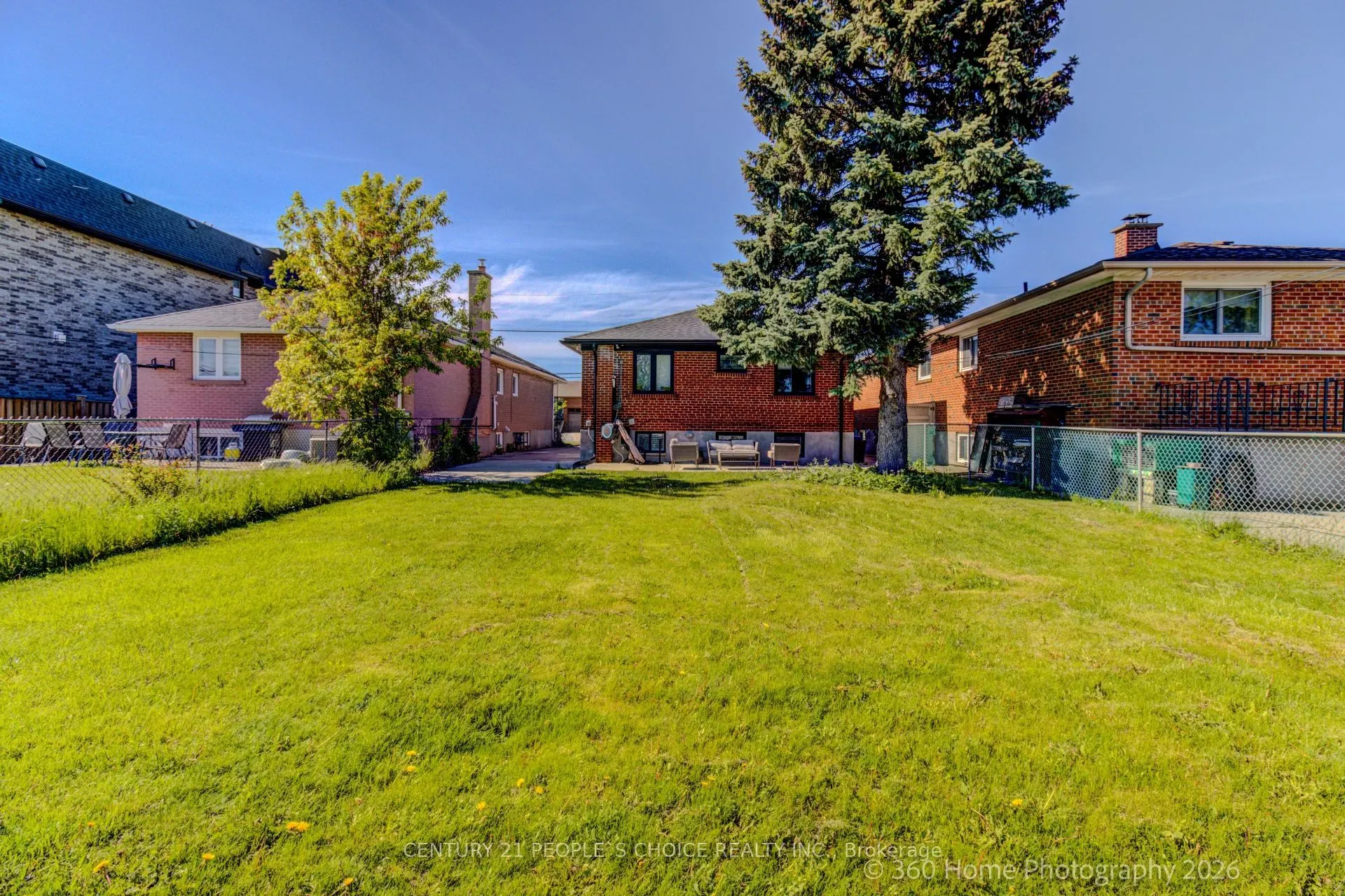 37 Bentworth Avenue #2