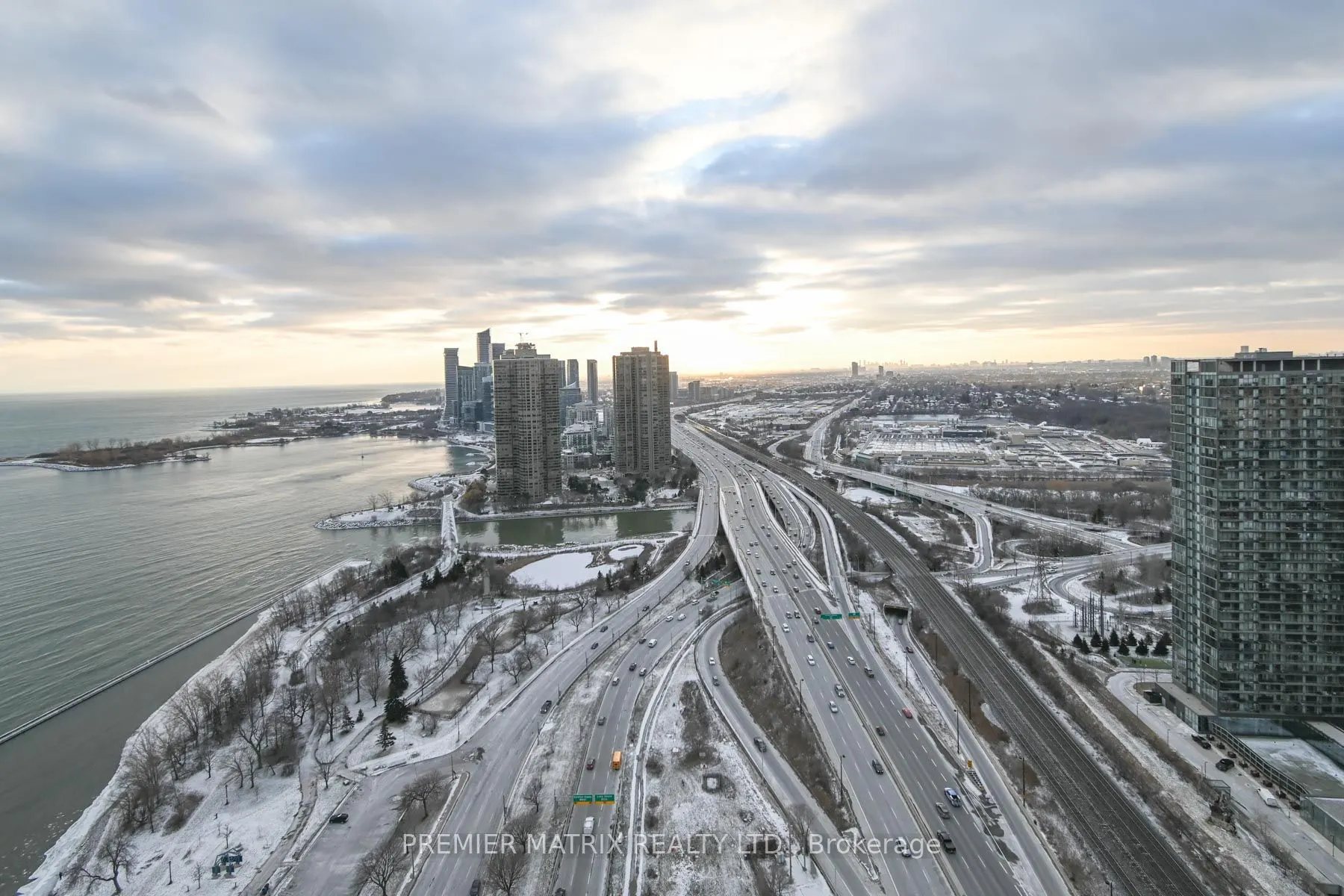 1928 Lake Shore Boulevard W #PH 7