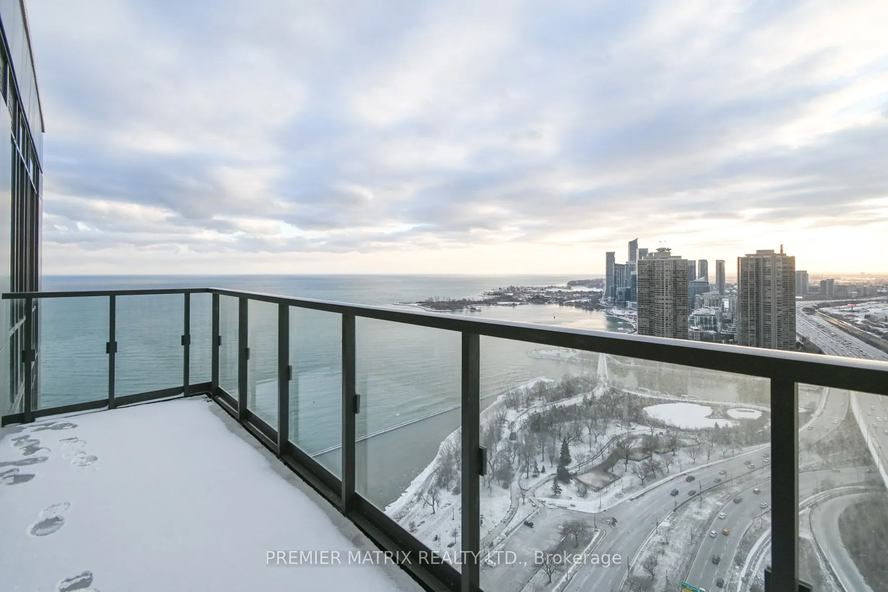 1928 Lake Shore Boulevard W #PH 7