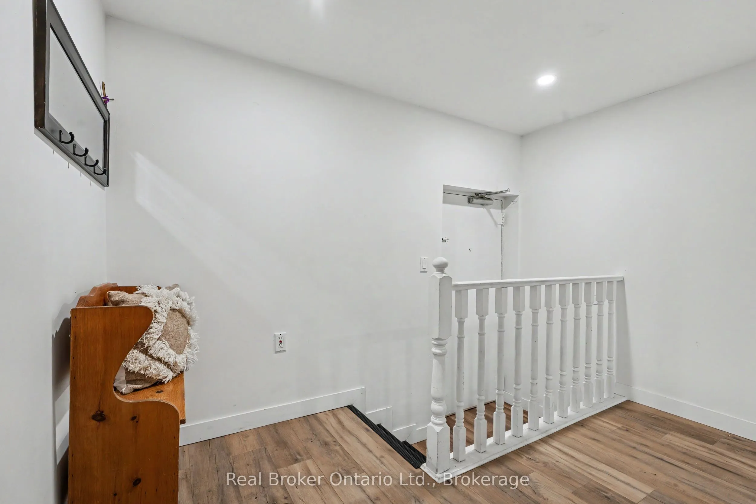5475 Lakeshore Unit Road #54