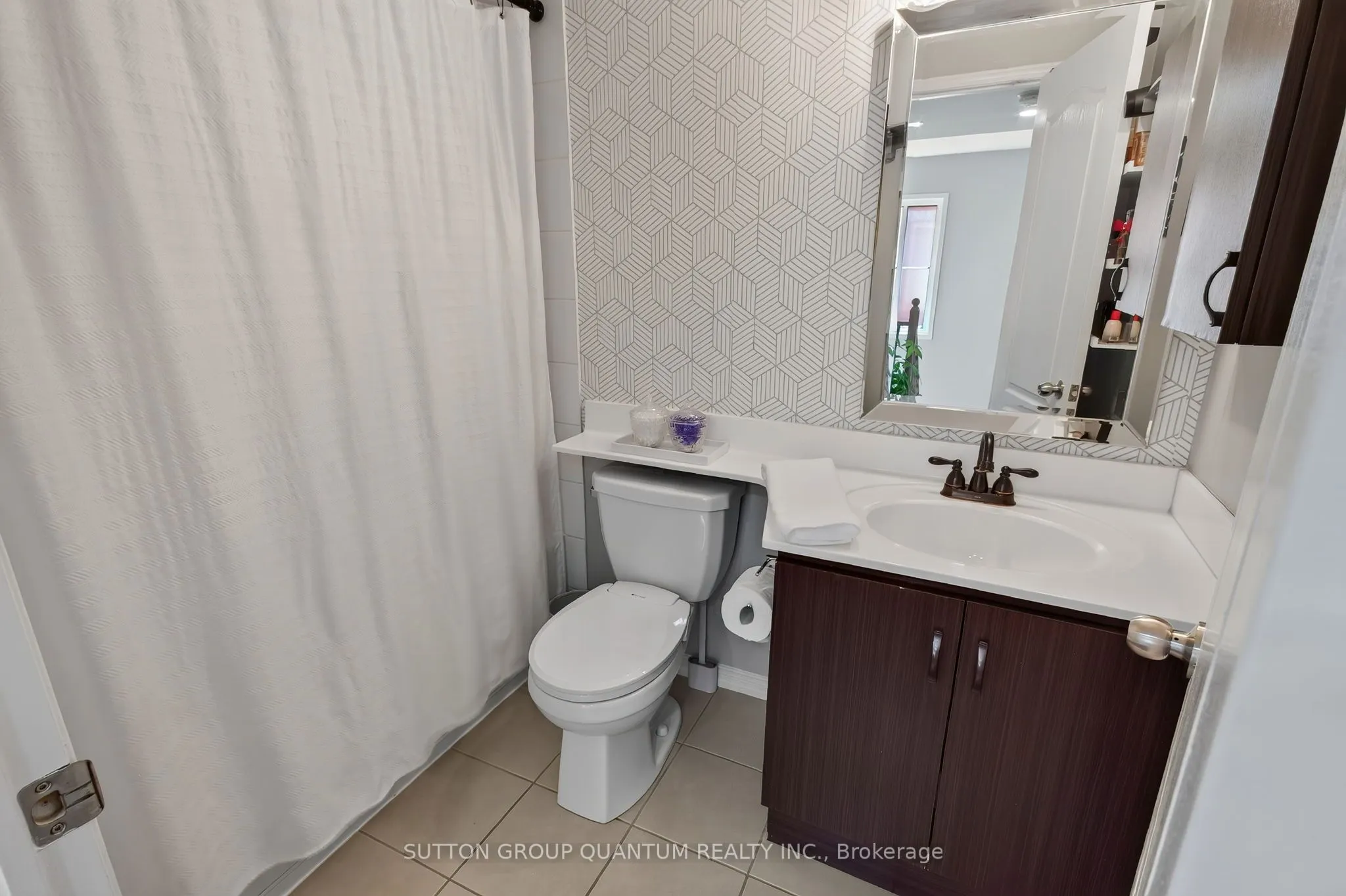 2504 Post Road #23