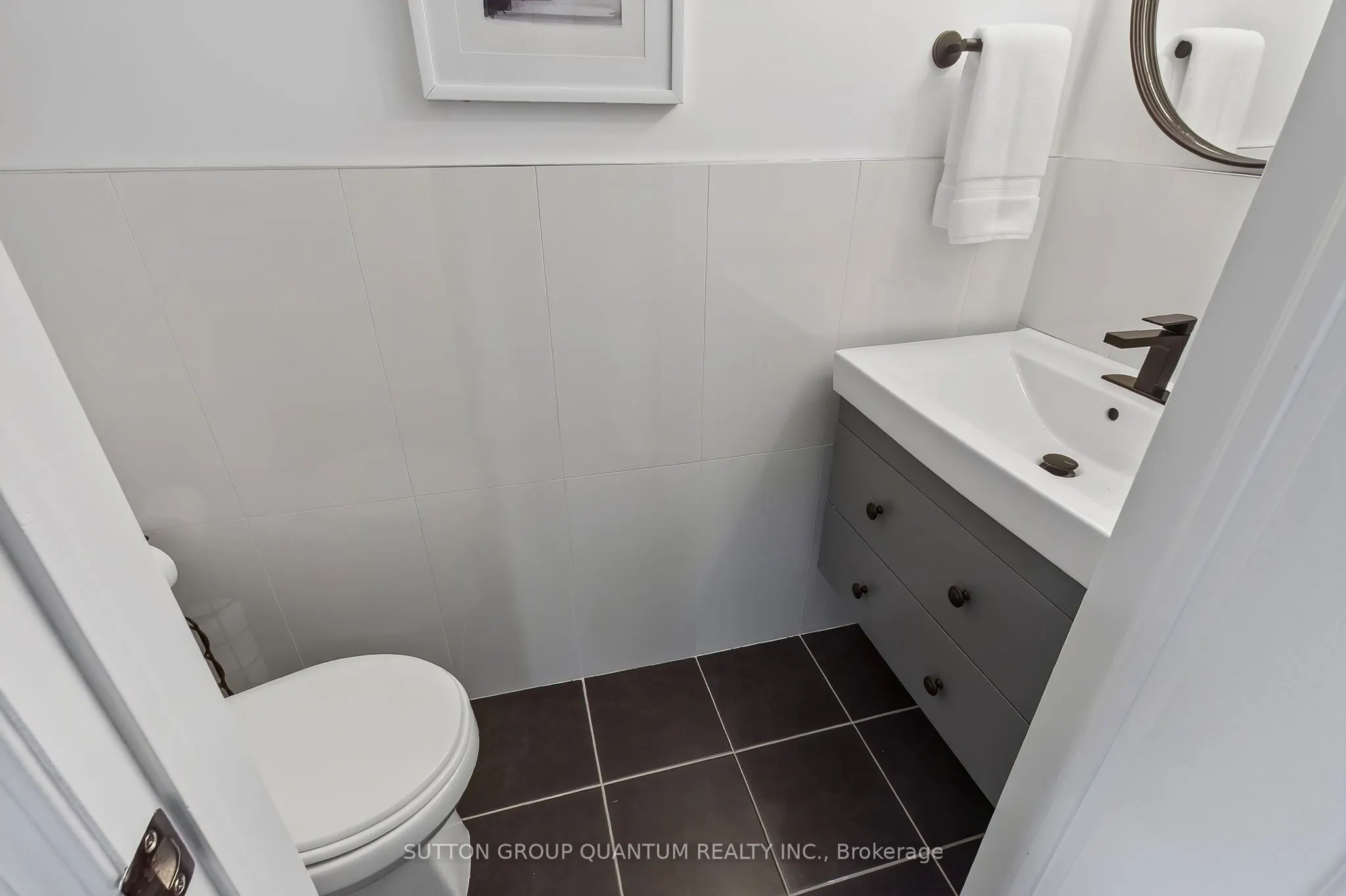 2504 Post Road #23