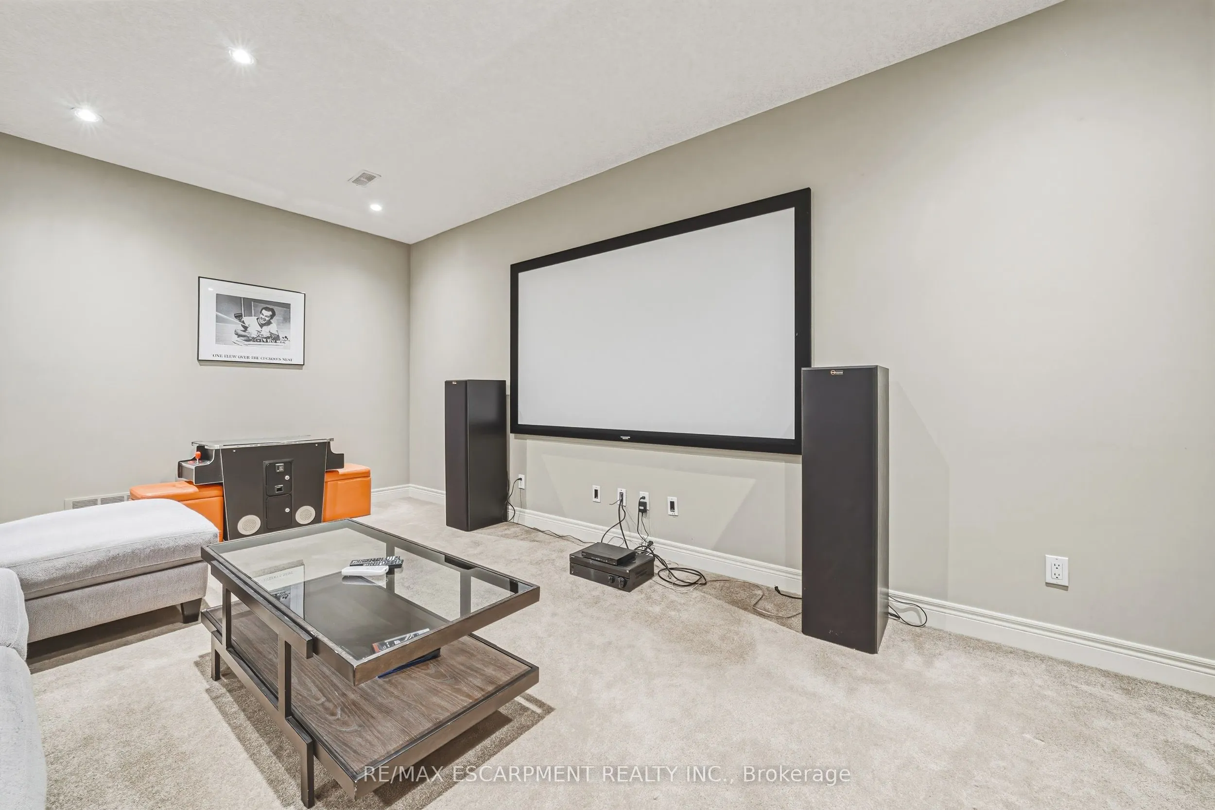 976 Shadeland Avenue #3