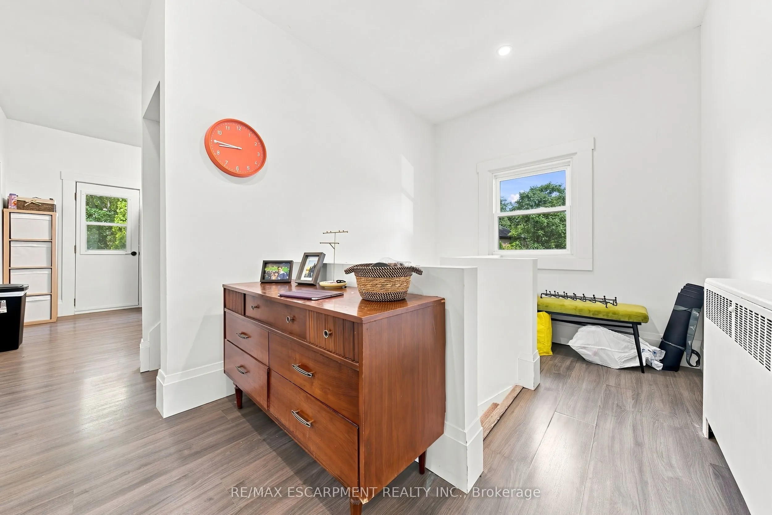 2177 Lakeshore Road