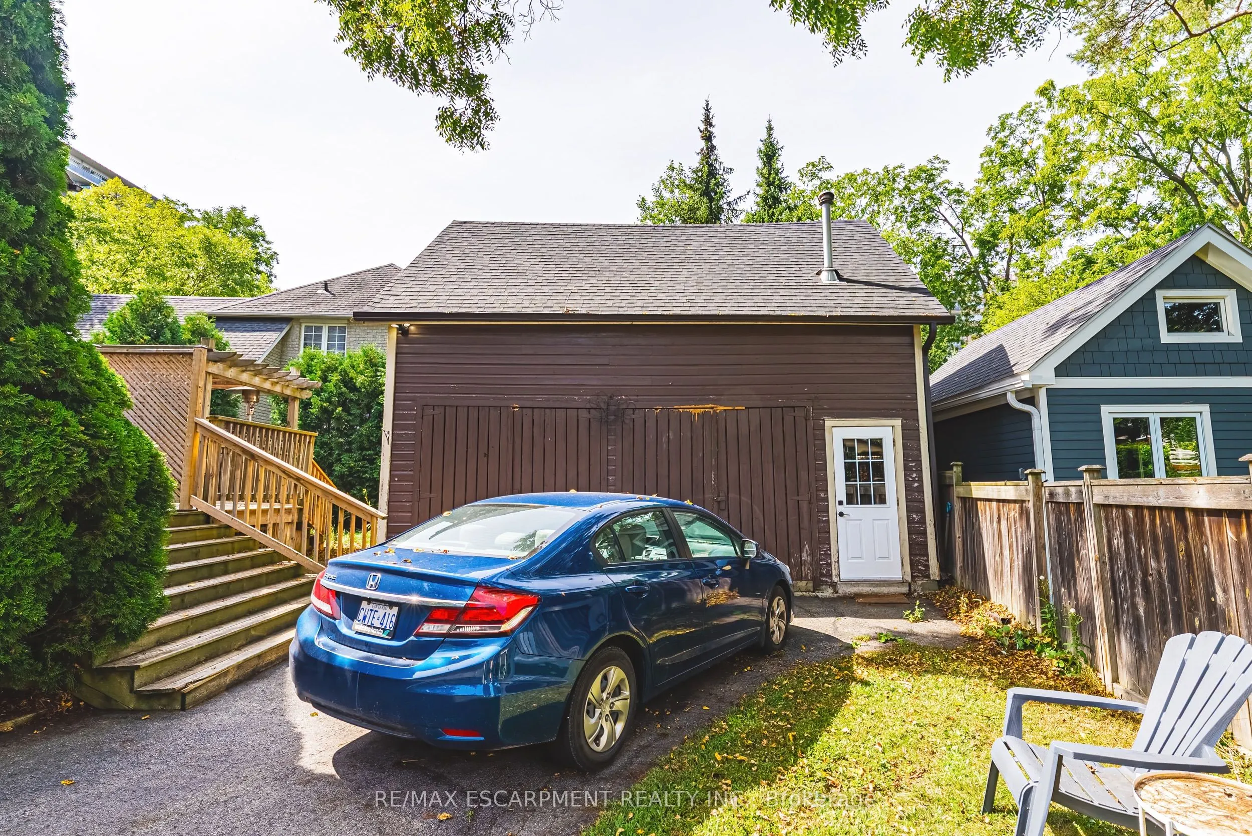2177 Lakeshore Road
