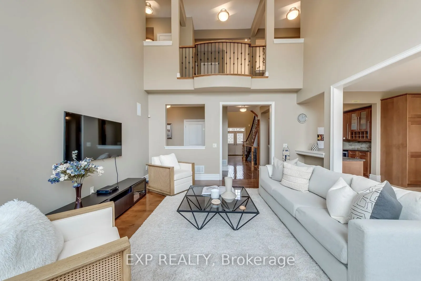 530 Golfview Court