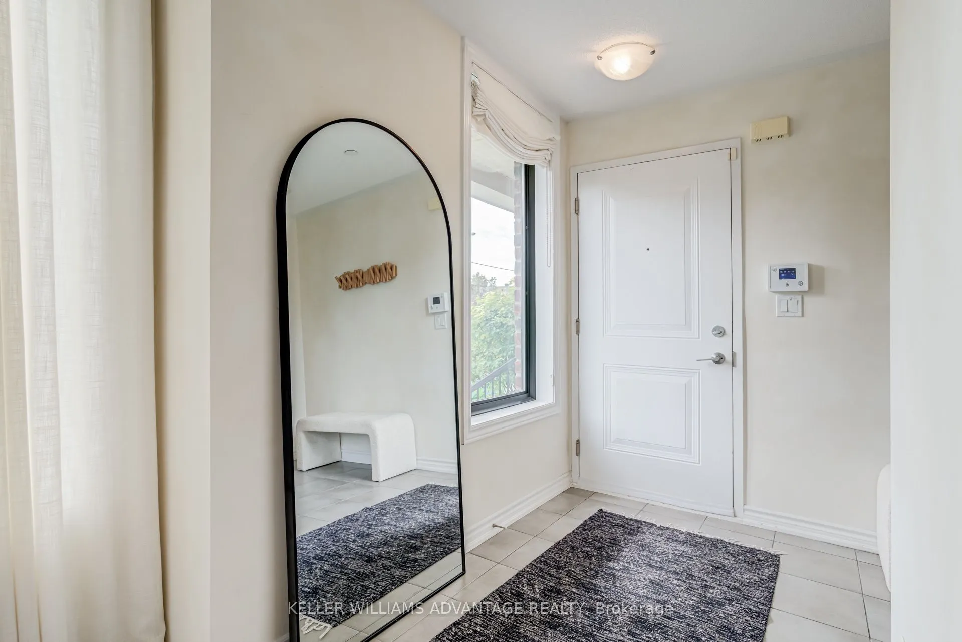 10 Carnation Avenue #4