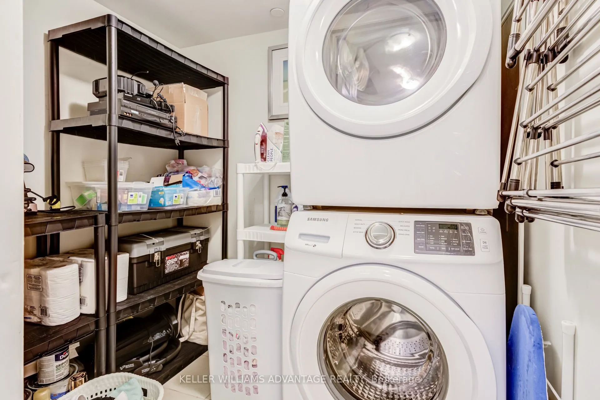 10 Carnation Avenue #4