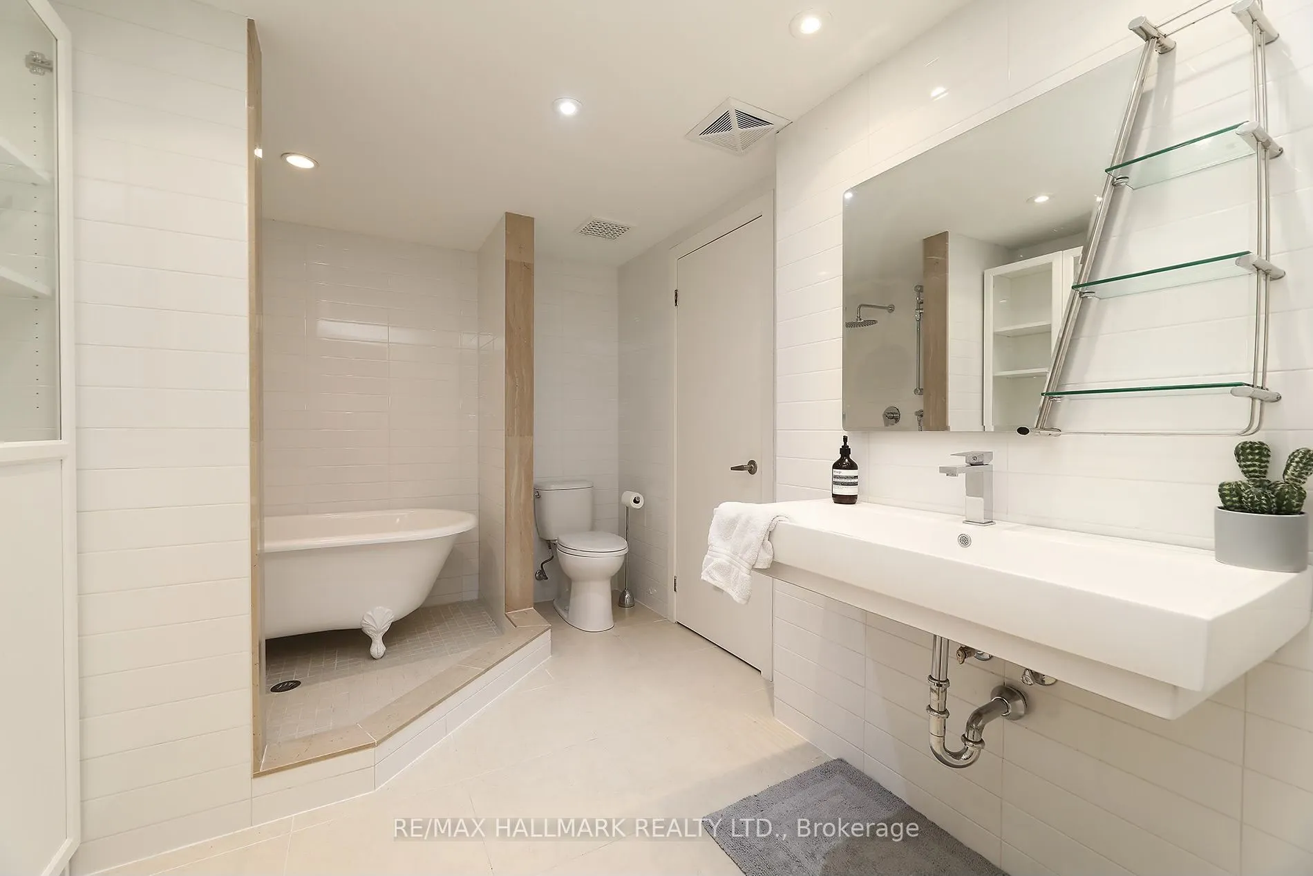 1100 Lansdowne Avenue #314
