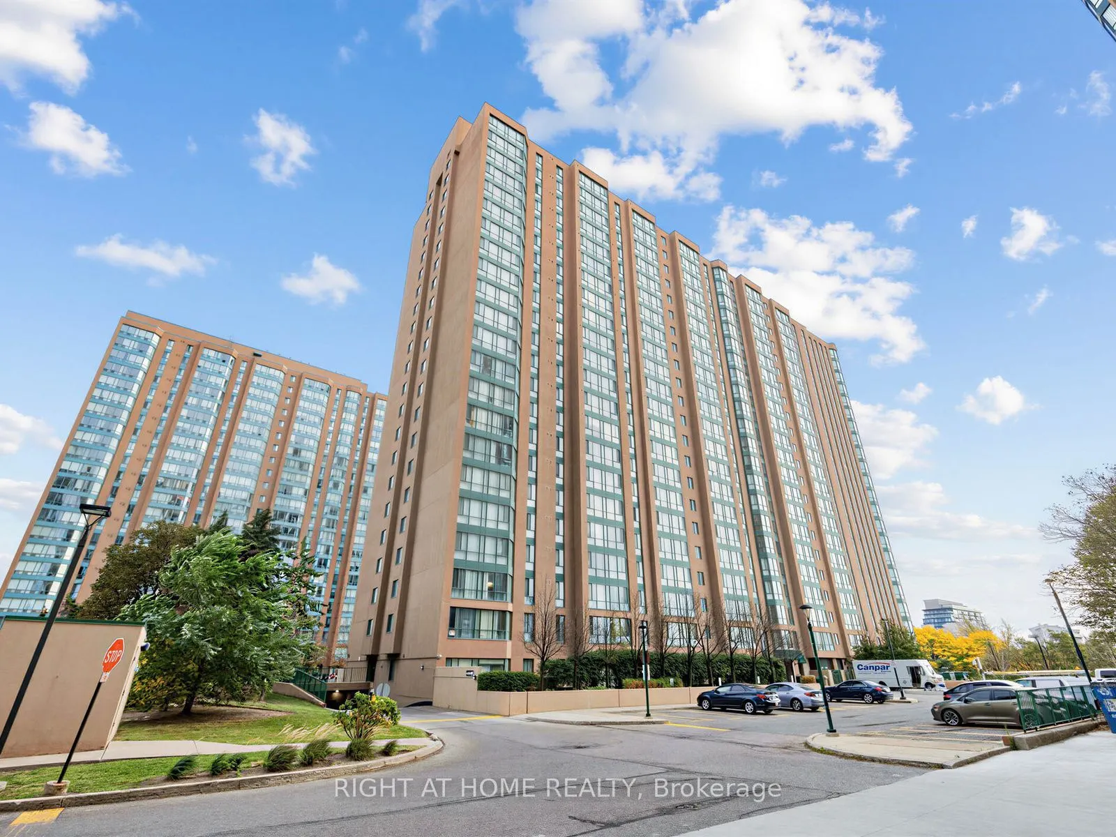 145 Hillcrest Avenue #1108