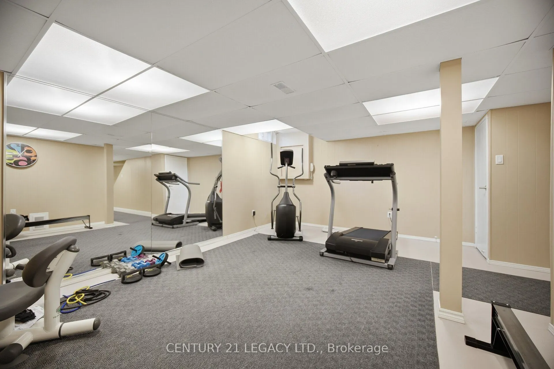 4171 Glen Erin Drive #23