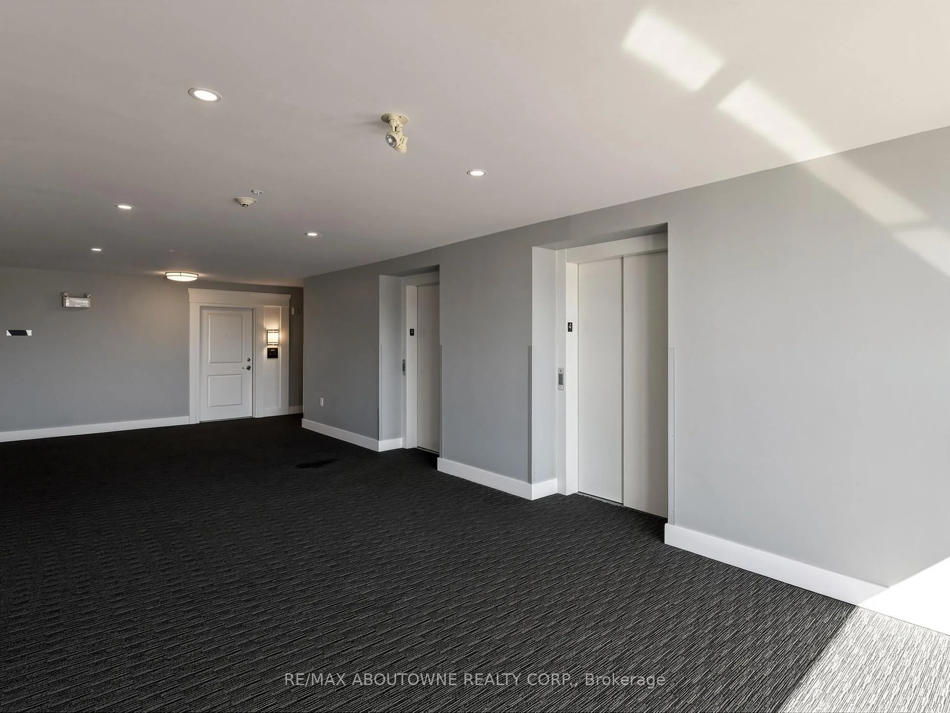 630 Sauve Street #418