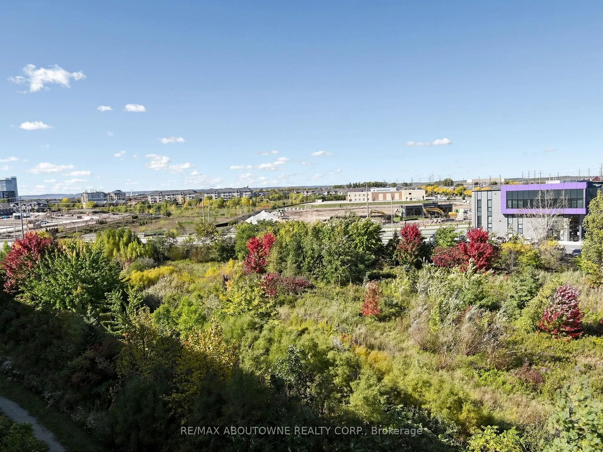 630 Sauve Street #418