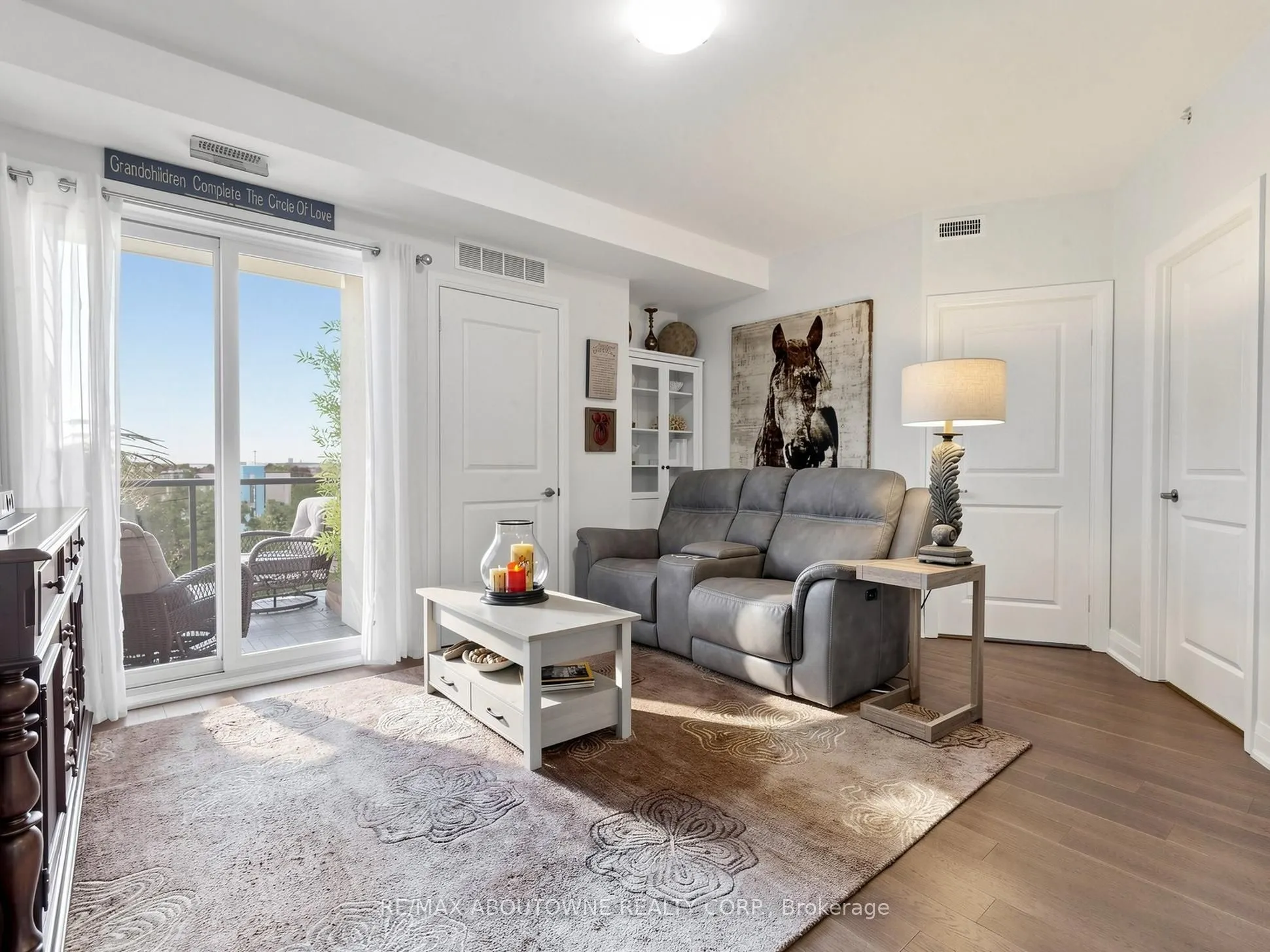 630 Sauve Street #418