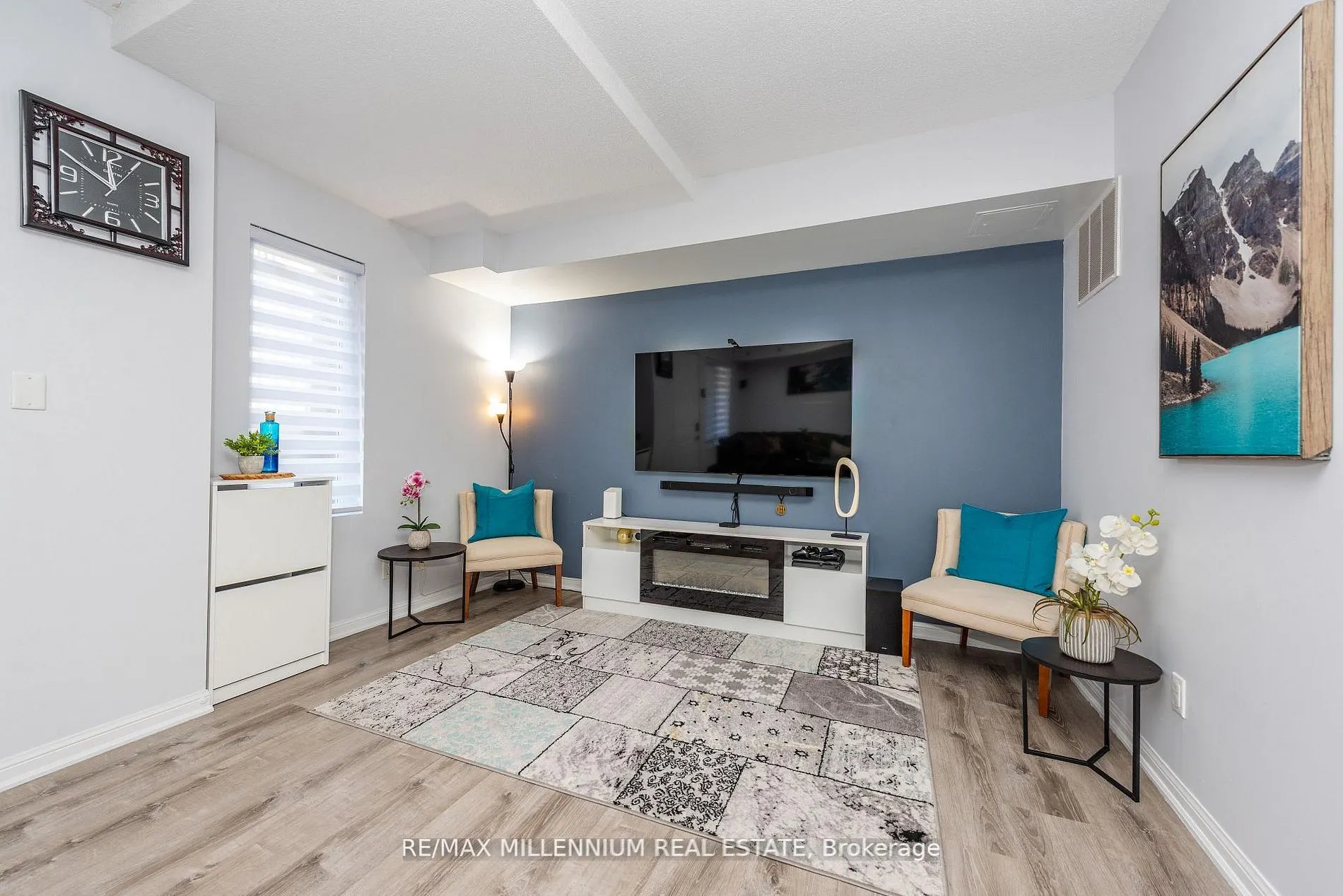 3045 Finch Avenue W #1034
