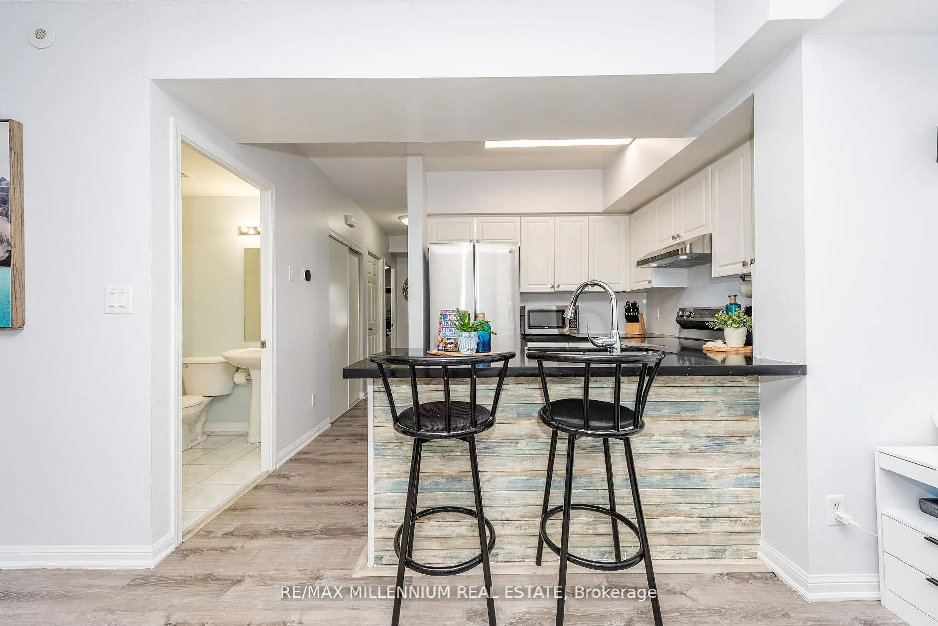 3045 Finch Avenue W #1034