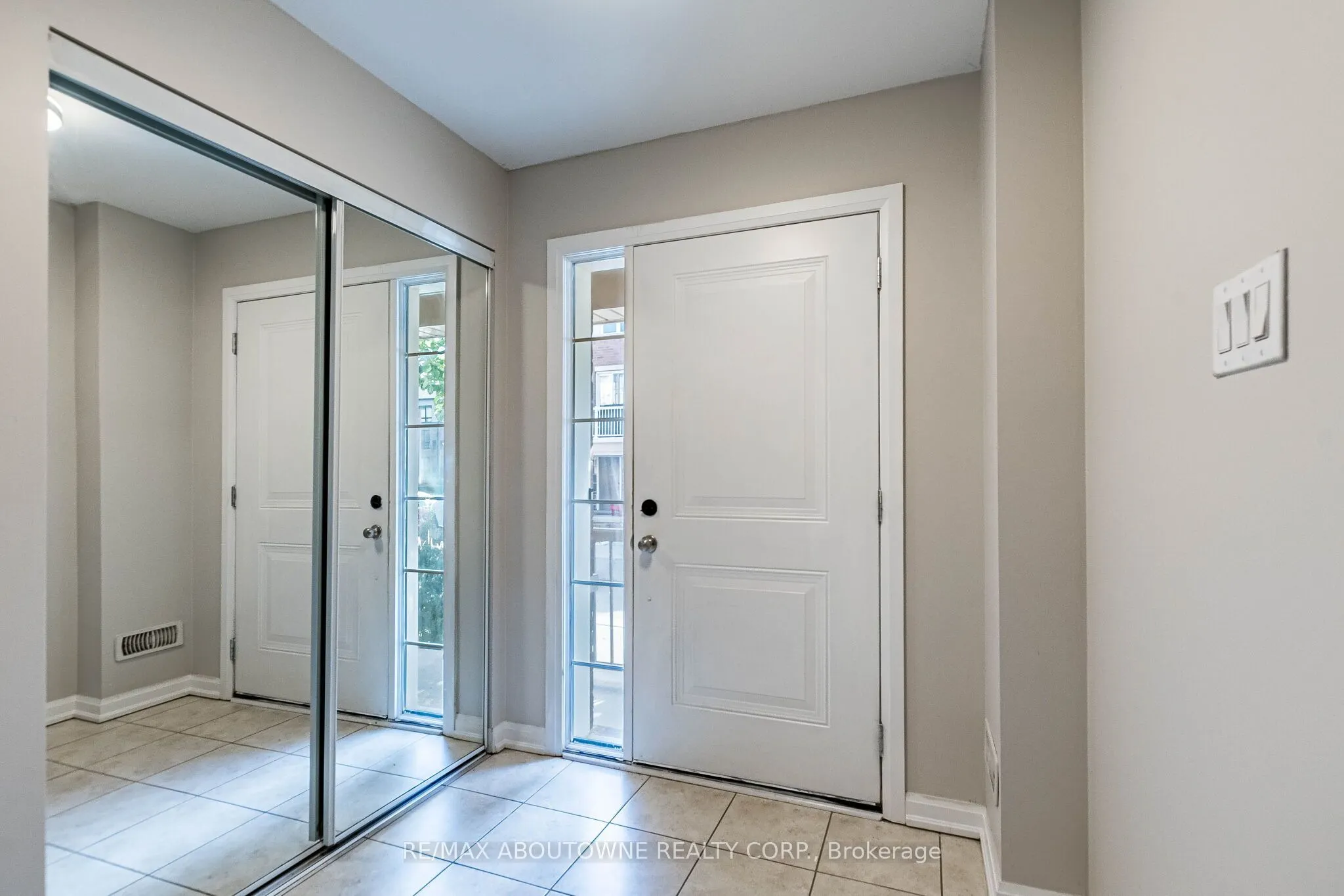 165 Hampshire Way #36