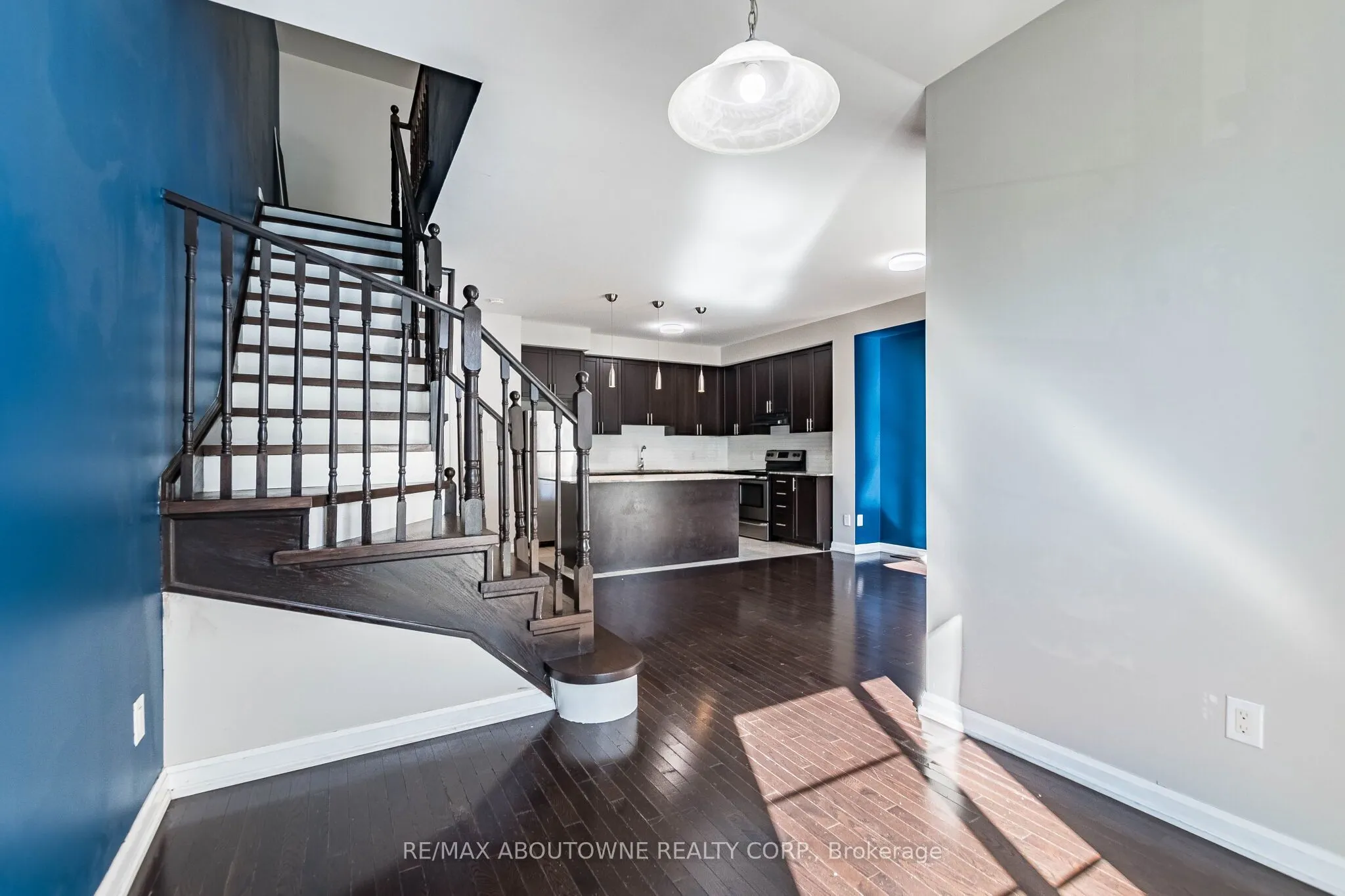 165 Hampshire Way #36