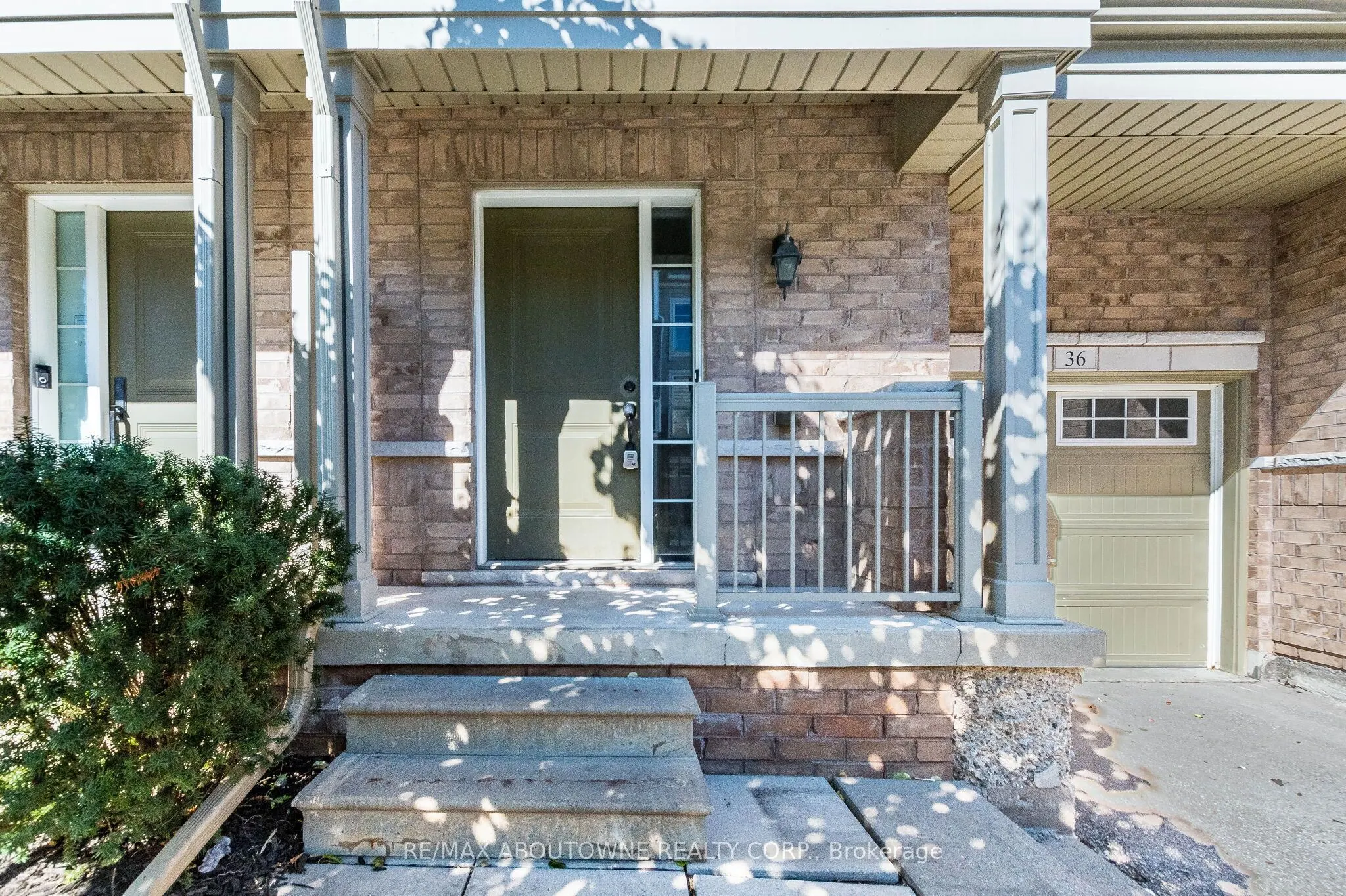 165 Hampshire Way #36